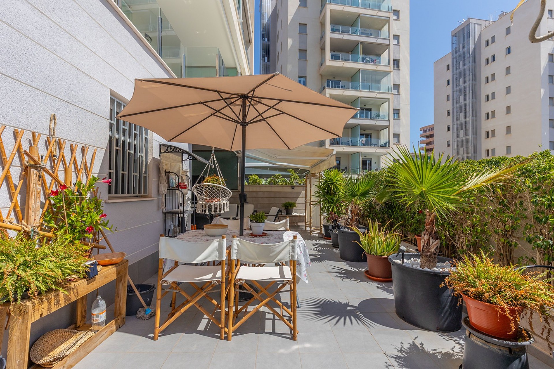 Wiederverkauf - Ground floor apartment -
La Mata - Playa