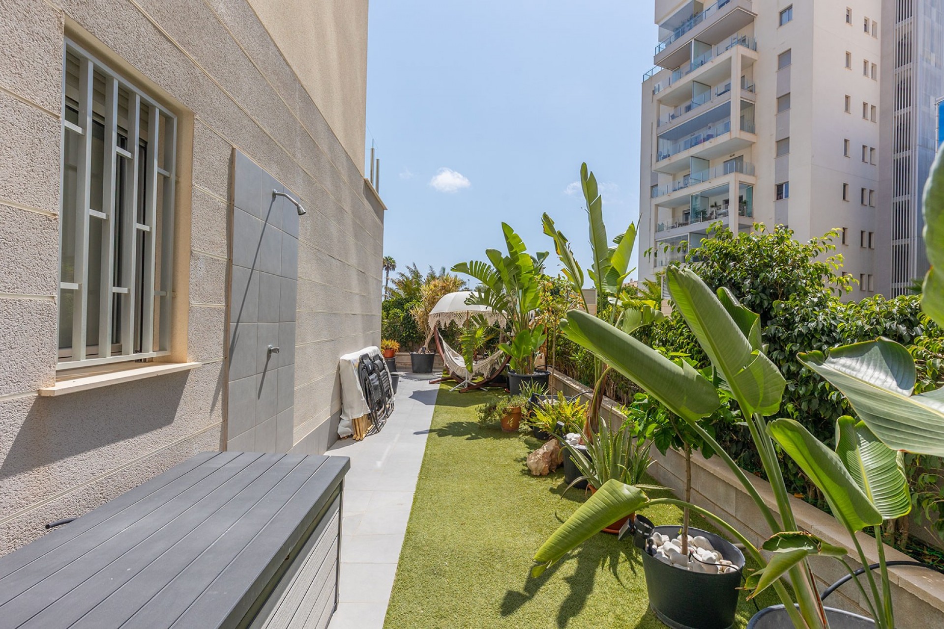 Wiederverkauf - Ground floor apartment -
La Mata - Playa