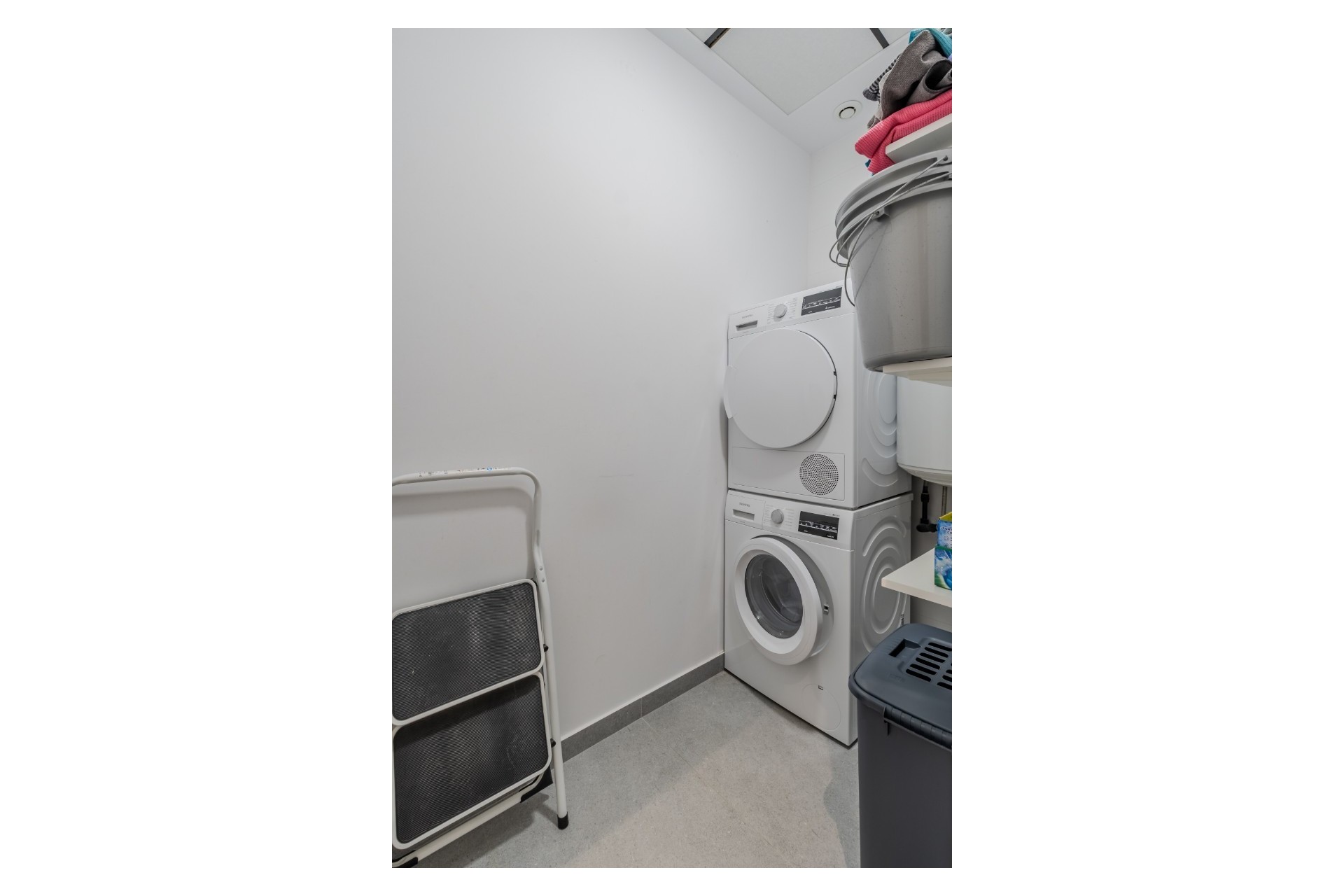 Wiederverkauf - Independent villa -
Guardamar del Segura - Urbanizaciones