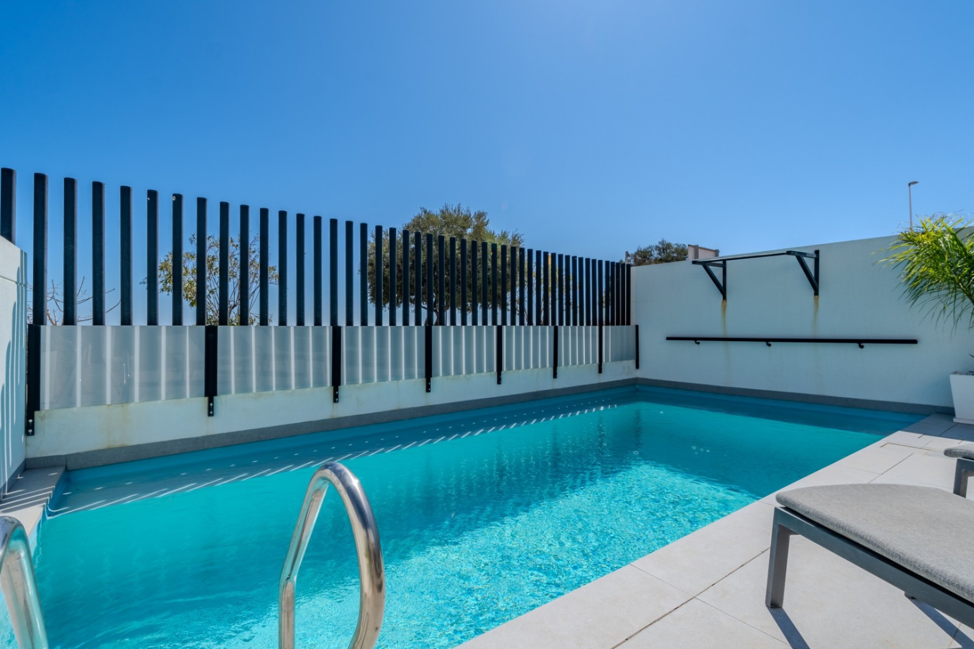 Wiederverkauf - Independent villa -
Guardamar del Segura - Urbanizaciones