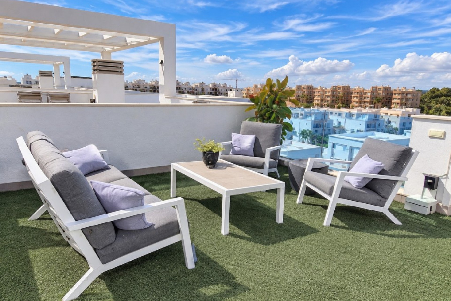 Wiederverkauf - Penthouse -
El Raso