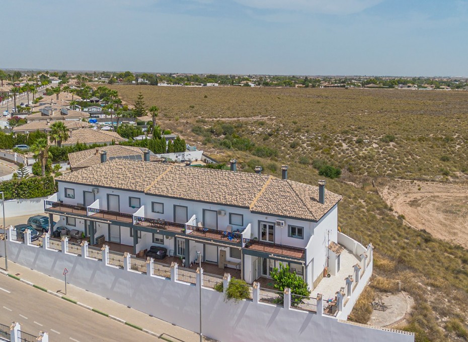 Wiederverkauf - Penthouse -
Gea y Truyols - Lo Santiago
