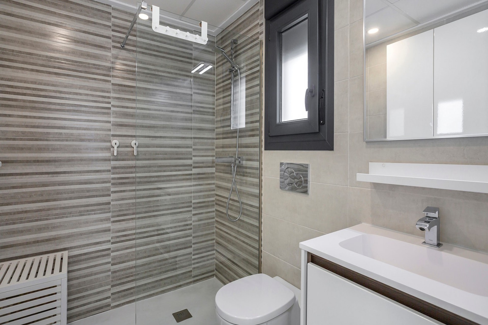 Wiederverkauf - Semi - Detached Villa -
Vistabella Golf