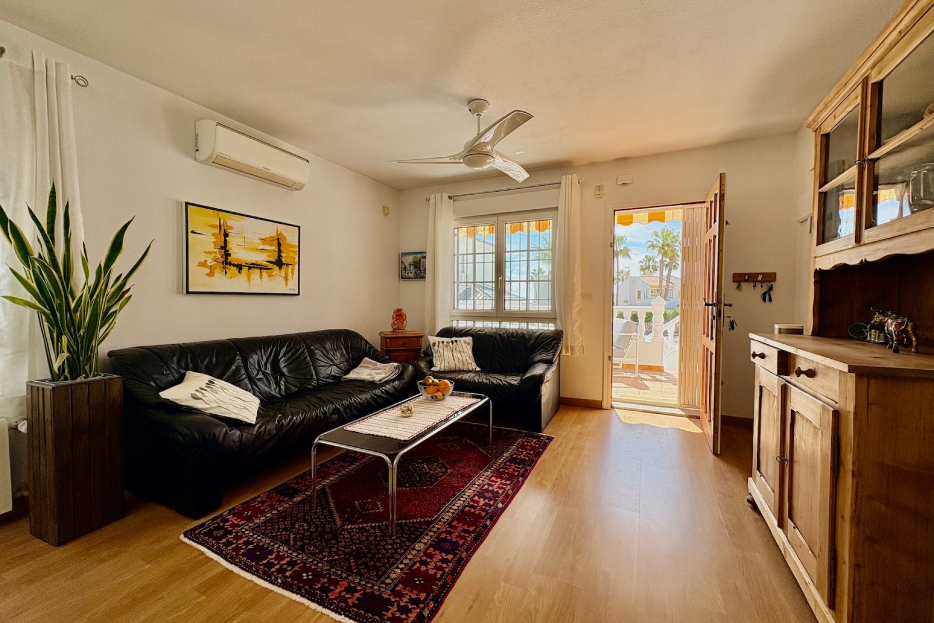 Wiederverkauf - Single Family Home -
Orihuela - Villamartin