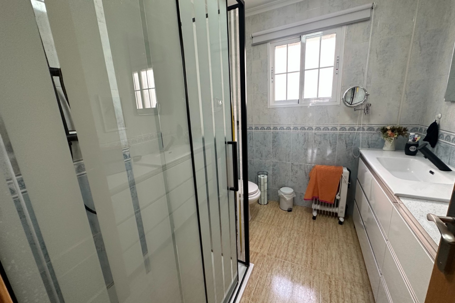 Wiederverkauf - Stadthaus -
Bigastro