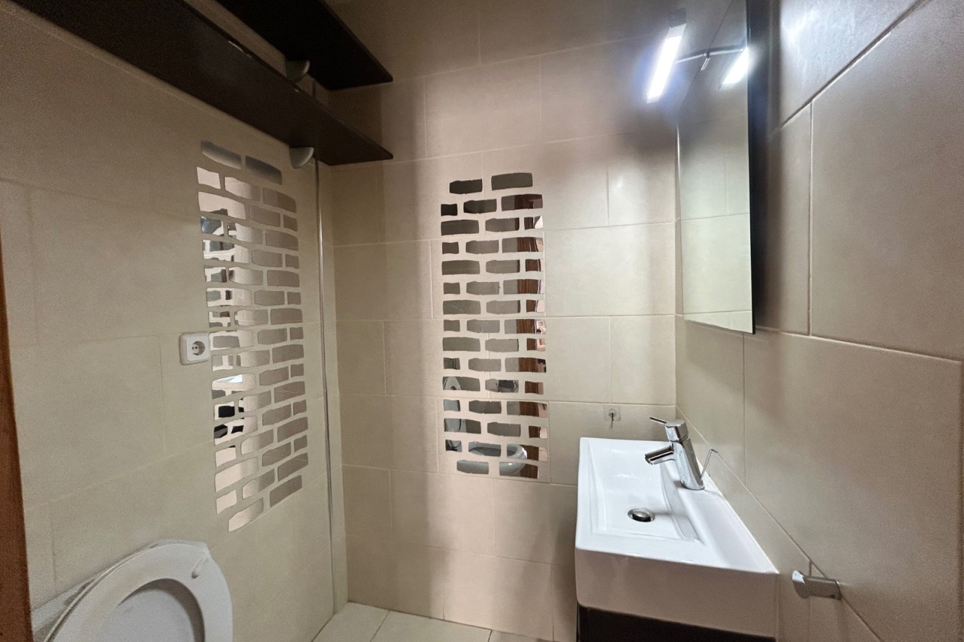 Wiederverkauf - Stadthaus -
El Chaparral