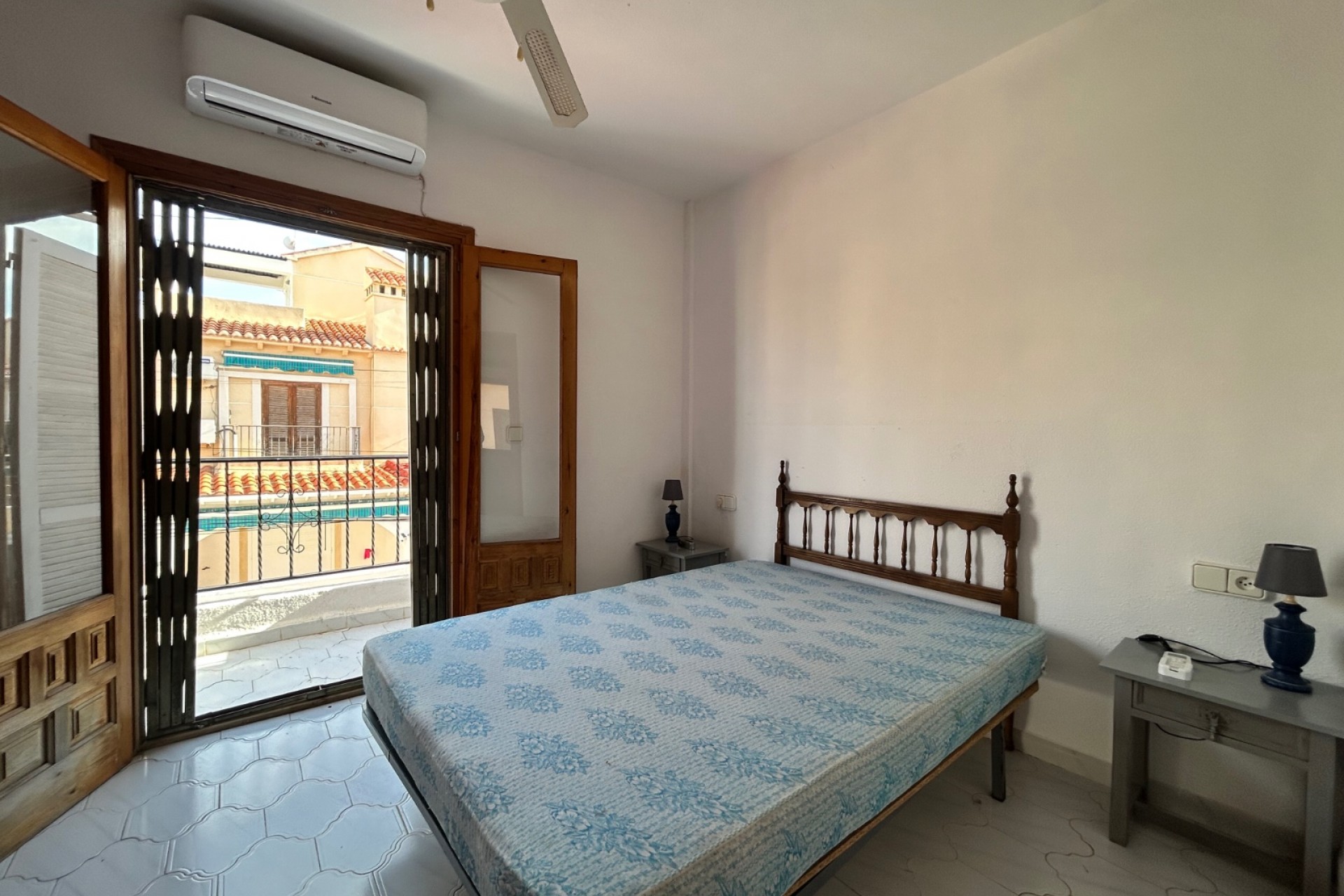 Wiederverkauf - Stadthaus -
El Chaparral