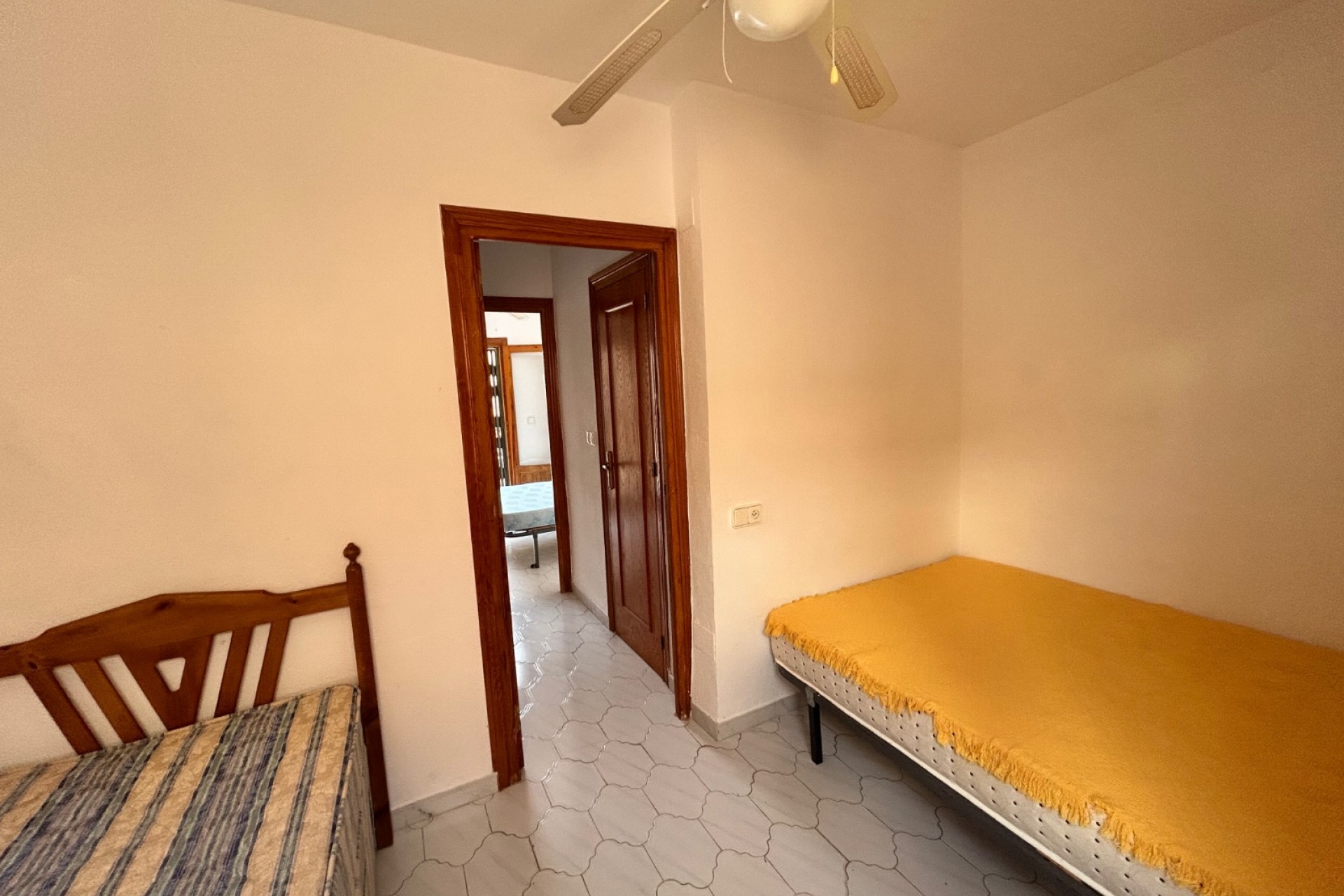 Wiederverkauf - Stadthaus -
El Chaparral