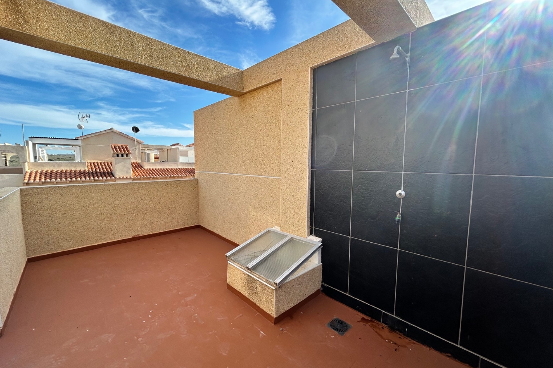 Wiederverkauf - Stadthaus -
El Chaparral