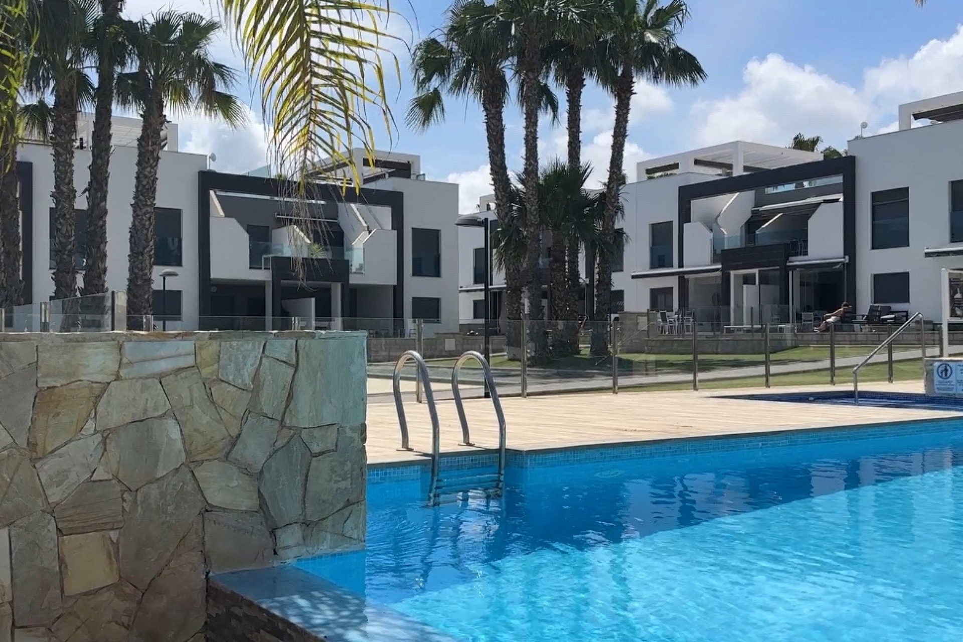 Wiederverkauf - Stadthaus -
La Zenia