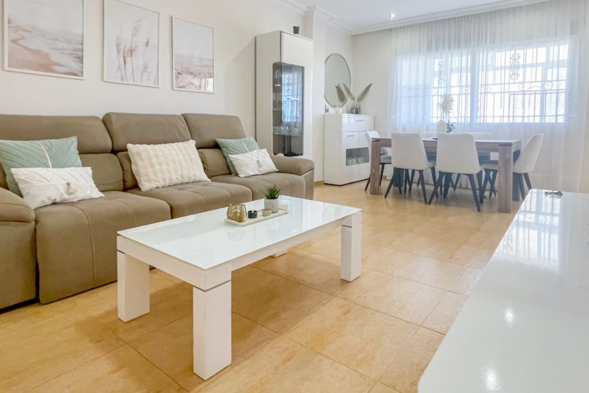Wiederverkauf - Stadthaus -
Orihuela Costa - Punta Prima