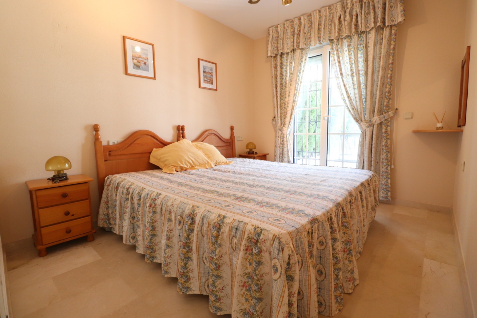 Wiederverkauf - Stadthaus -
Orihuela Costa - Villamartín