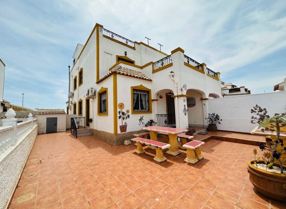 Wiederverkauf - Stadthaus -
Orihuela - Entre Naranjos Vistabella
