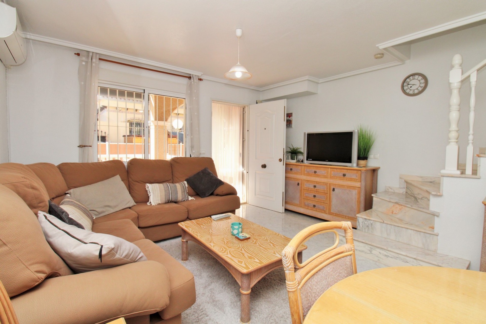 Wiederverkauf - Stadthaus -
Playa Flamenca