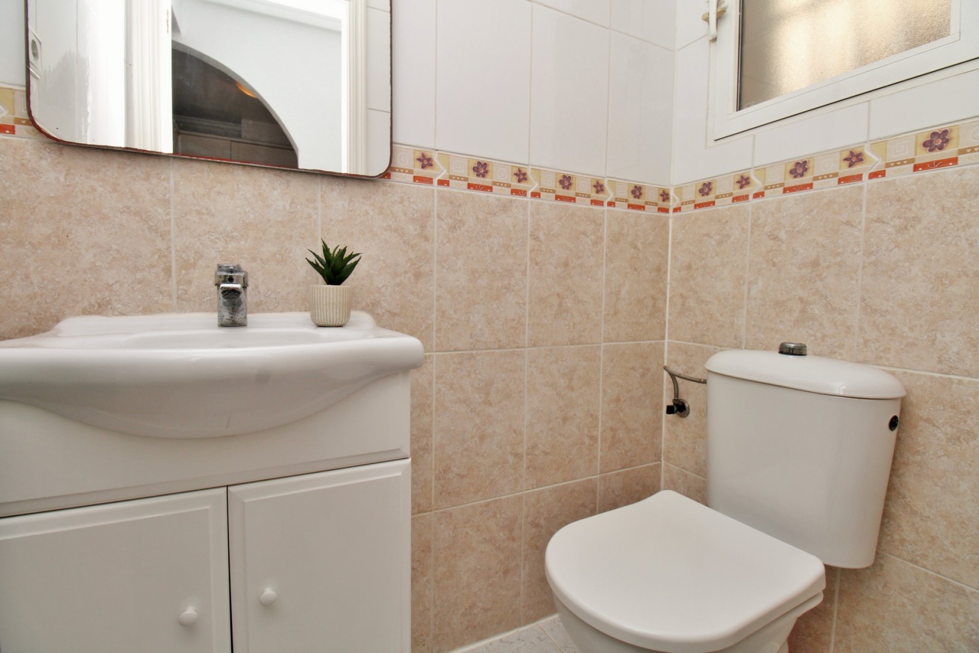 Wiederverkauf - Stadthaus -
Playa Flamenca