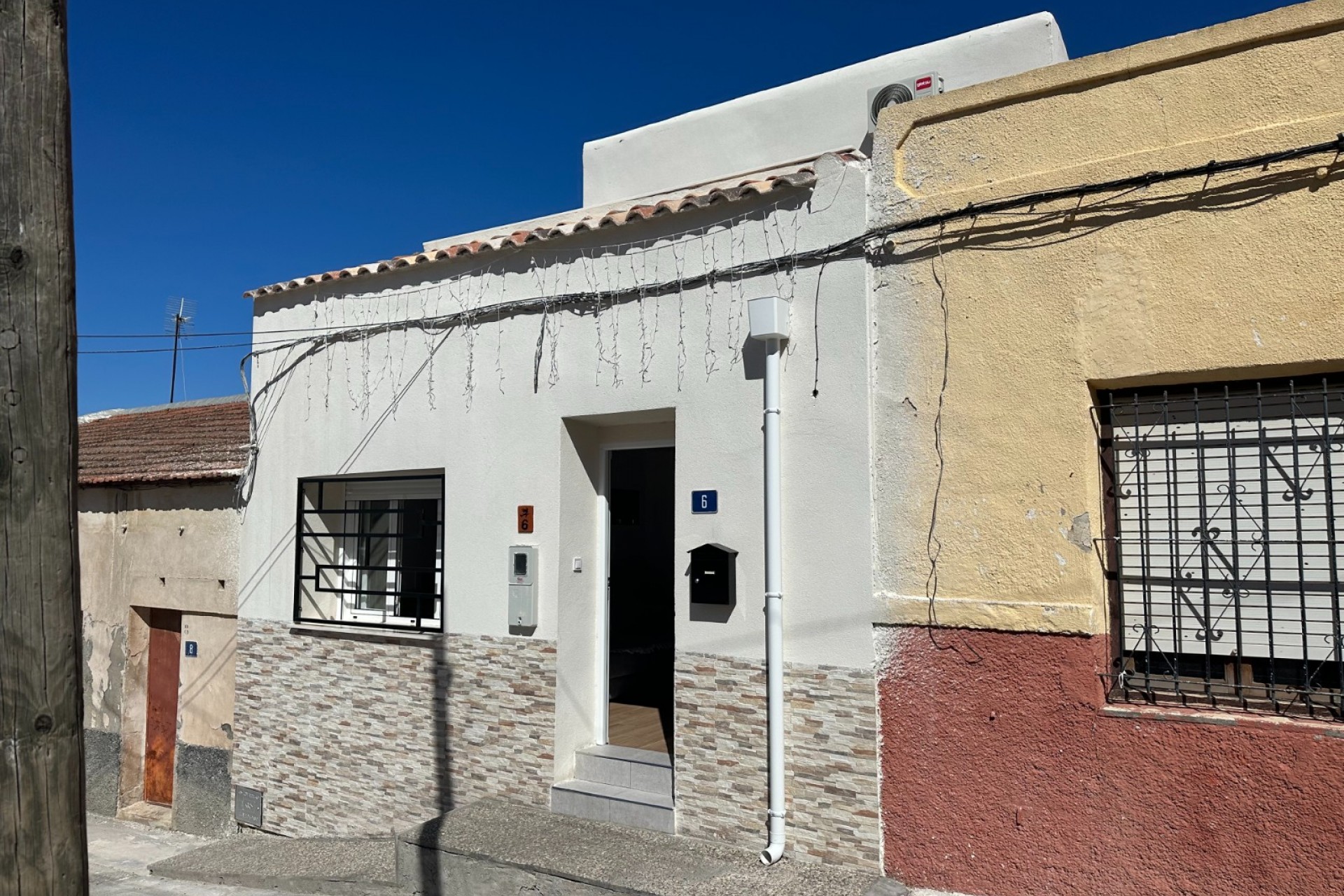 Wiederverkauf - Stadthaus -
Torremendo
