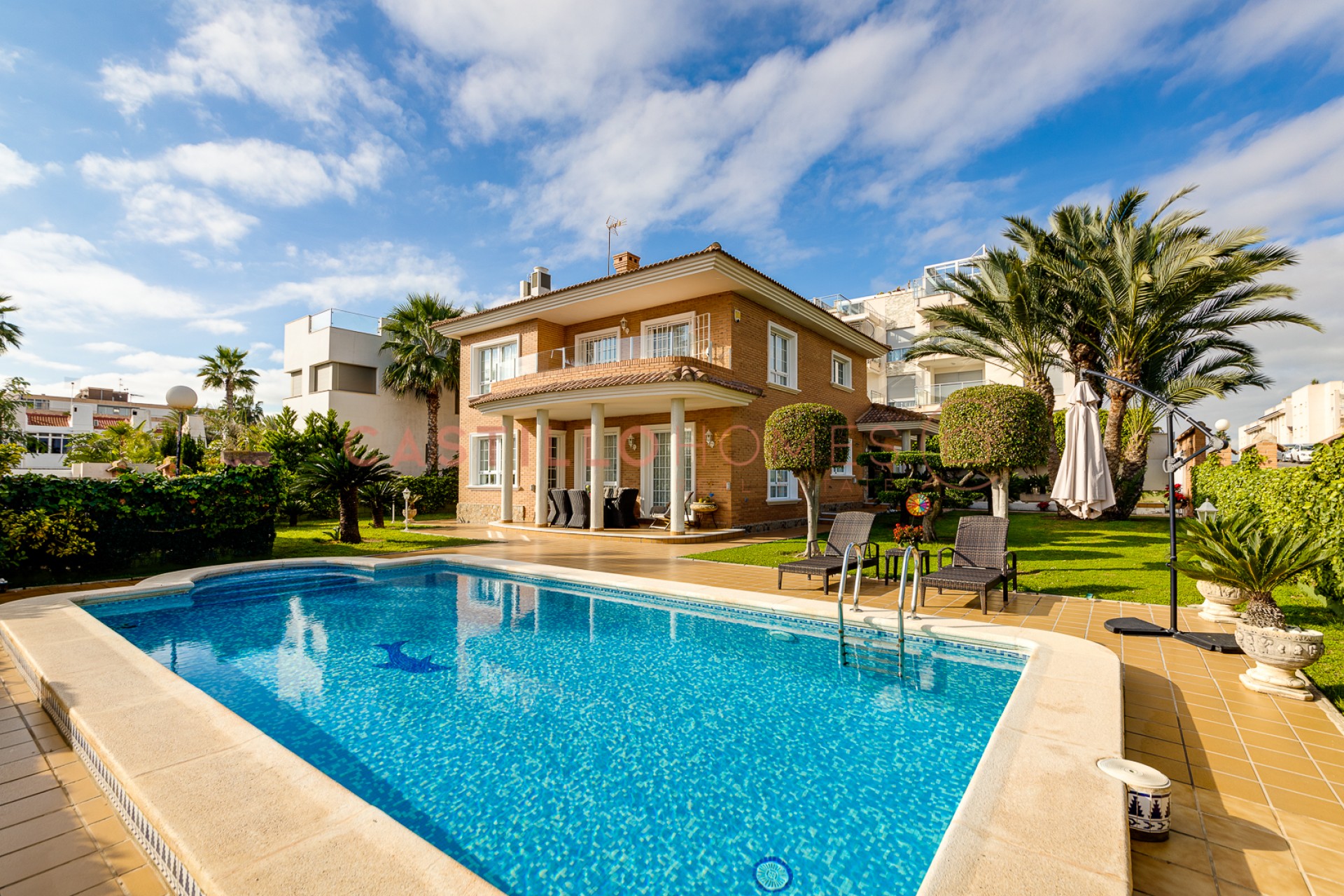 Wiederverkauf - Stadthaus -
Torrevieja - La veleta