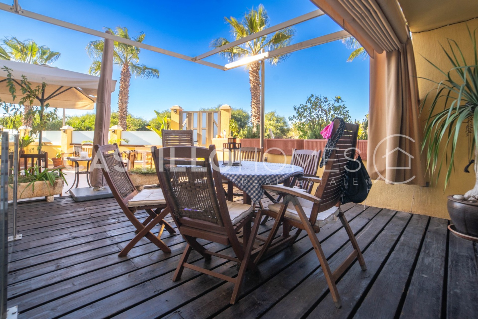 Wiederverkauf - Stadthaus -
Torrevieja - La veleta