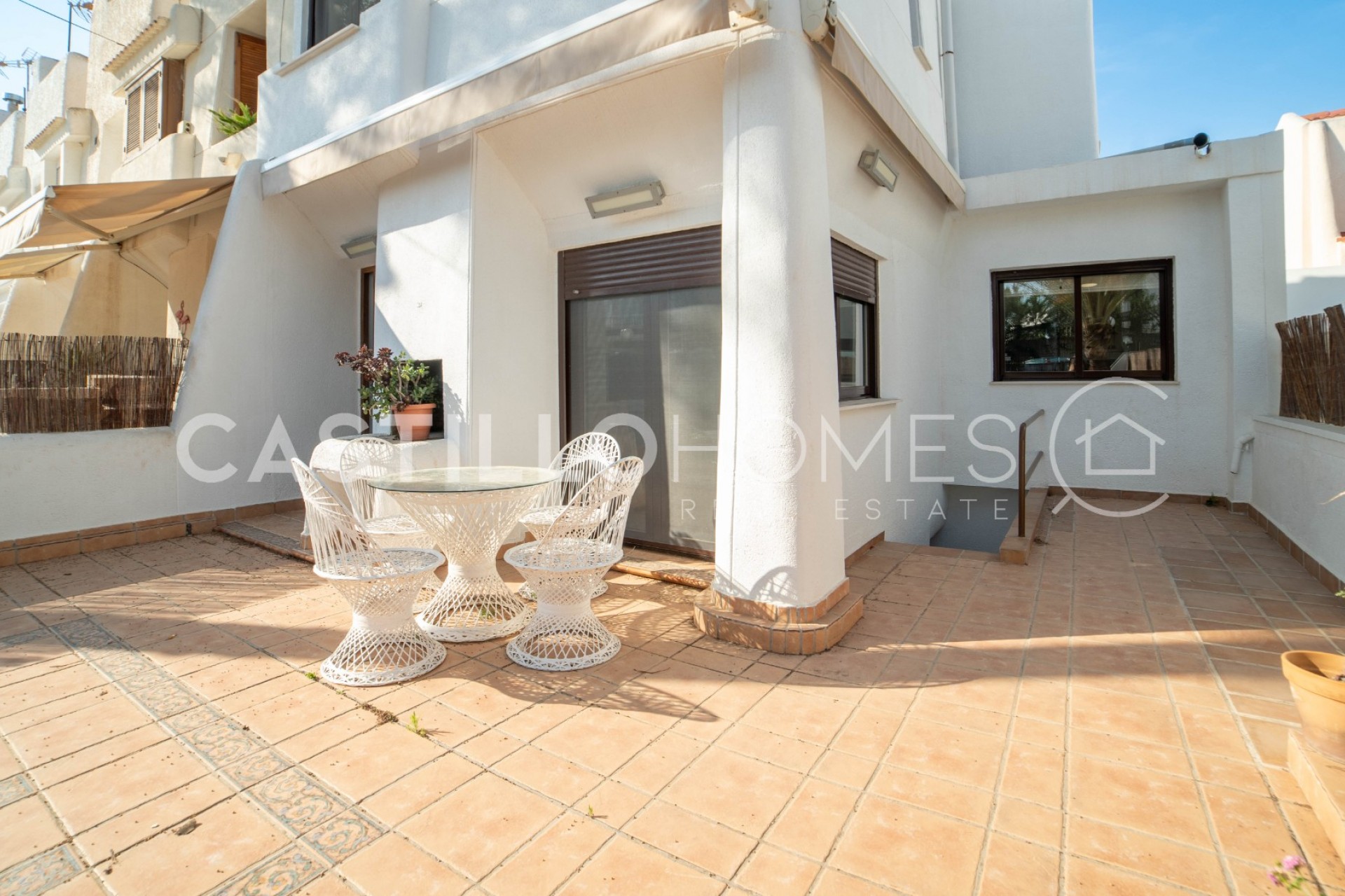 Wiederverkauf - Stadthaus -
Torrevieja - La veleta