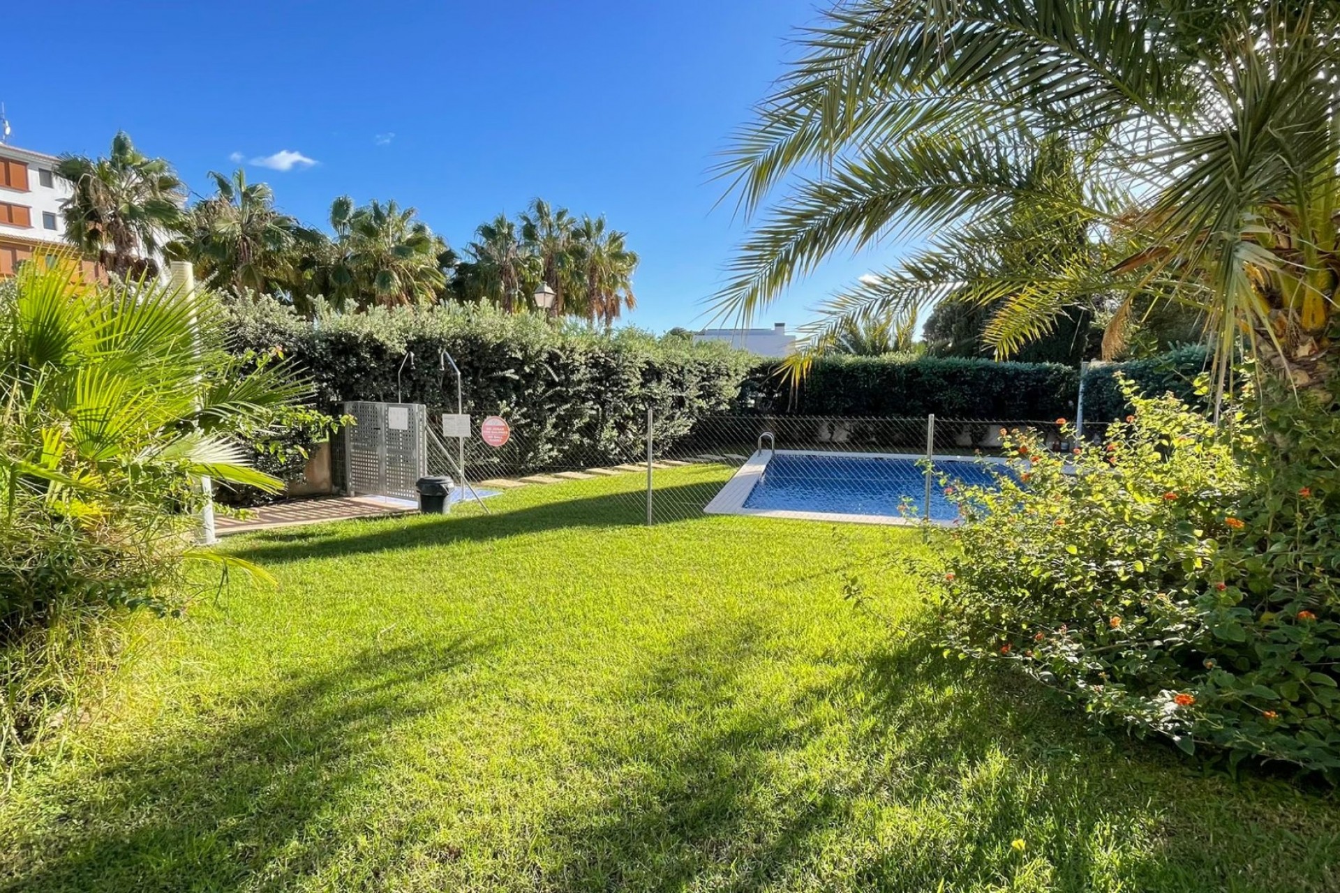 Wiederverkauf - Stadthaus -
Torrevieja - Punta Prima