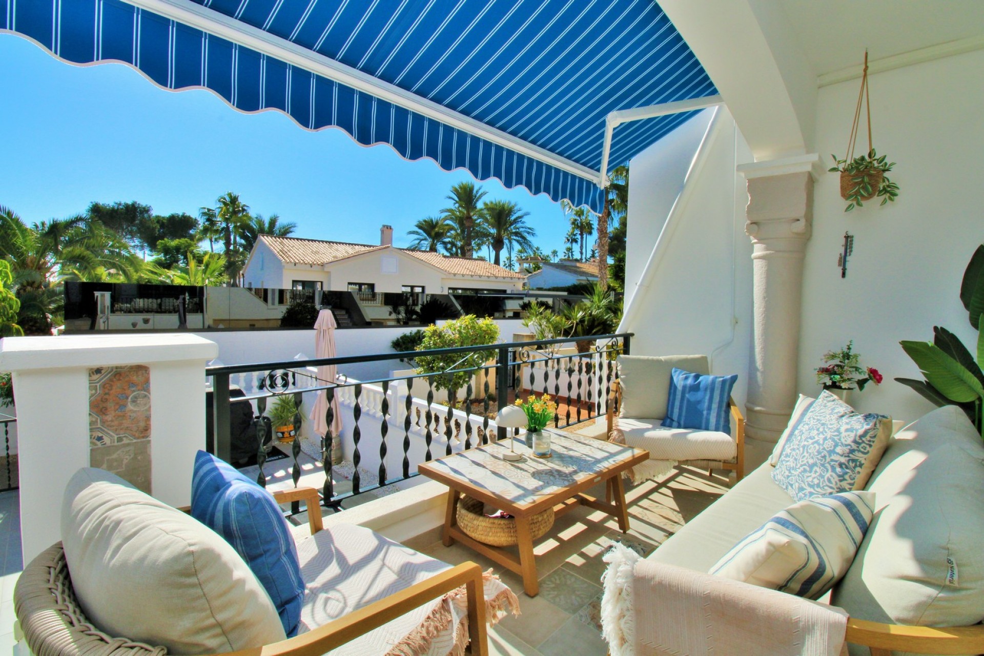 Wiederverkauf - Stadthaus -
Villamartin - Las Violetas