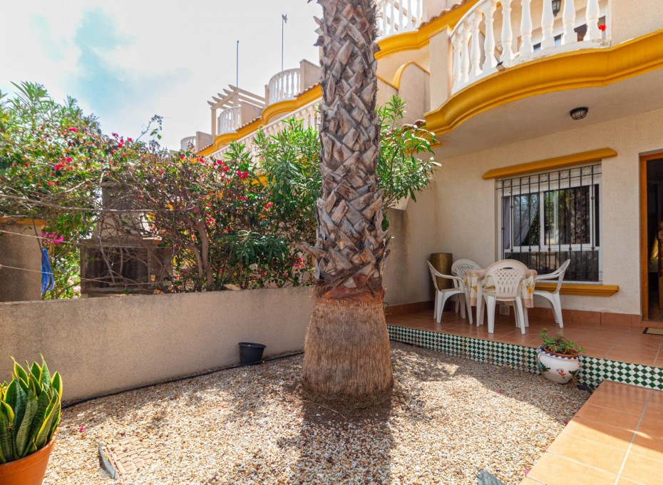 Wiederverkauf - Terraced house -
Orihuela Costa - Cabo Roig