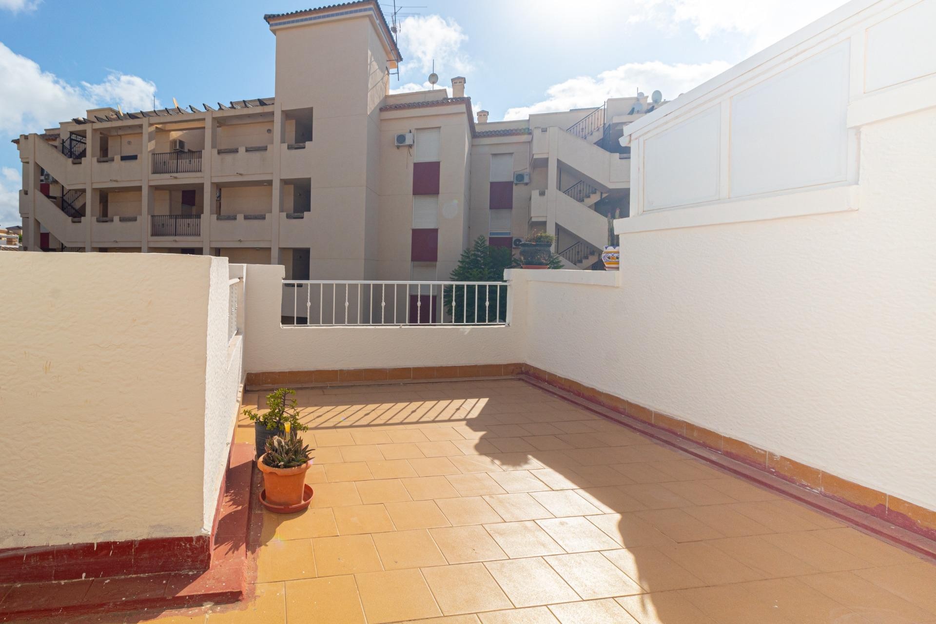 Wiederverkauf - Terraced house -
Orihuela Costa - La Florida