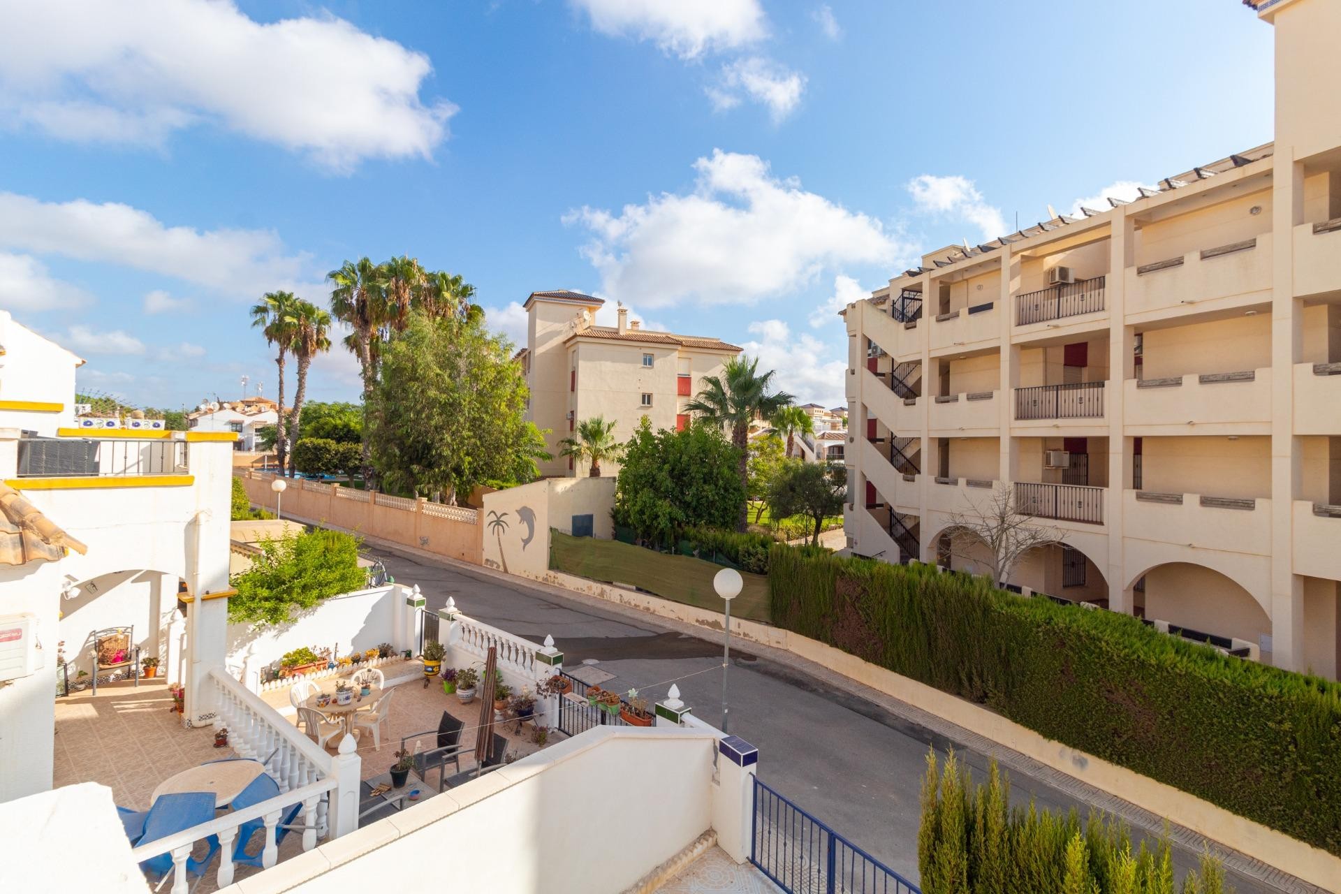 Wiederverkauf - Terraced house -
Orihuela Costa - La Florida