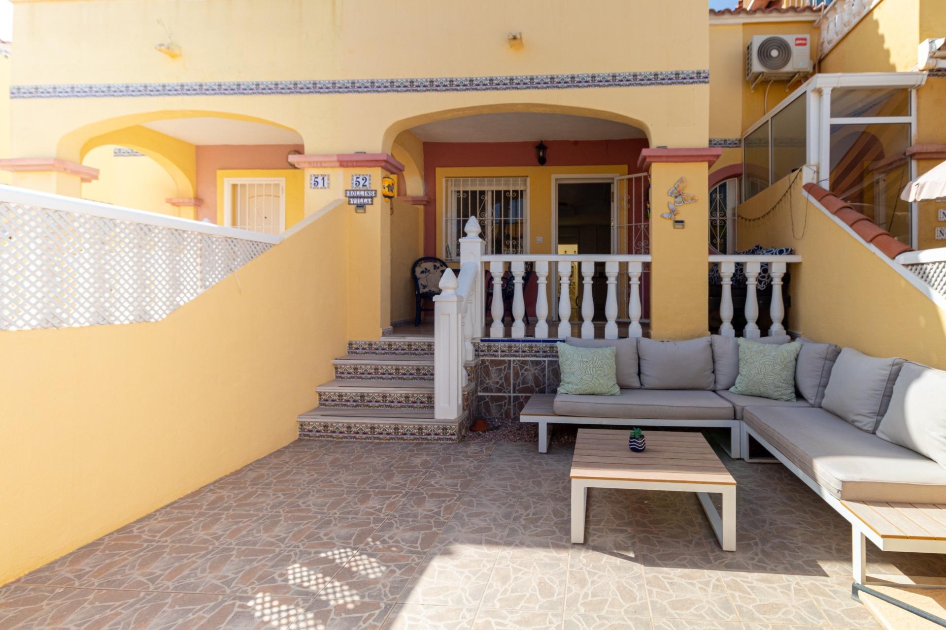 Wiederverkauf - Terraced house -
Orihuela Costa - La Regia