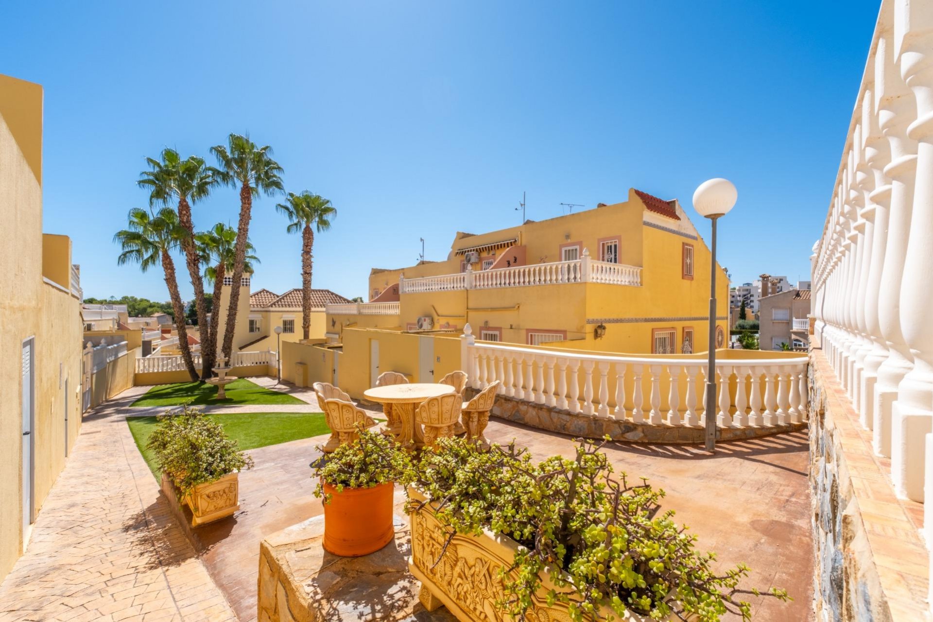 Wiederverkauf - Terraced house -
Orihuela Costa - Lomas de Campoamor-Las Ramblas