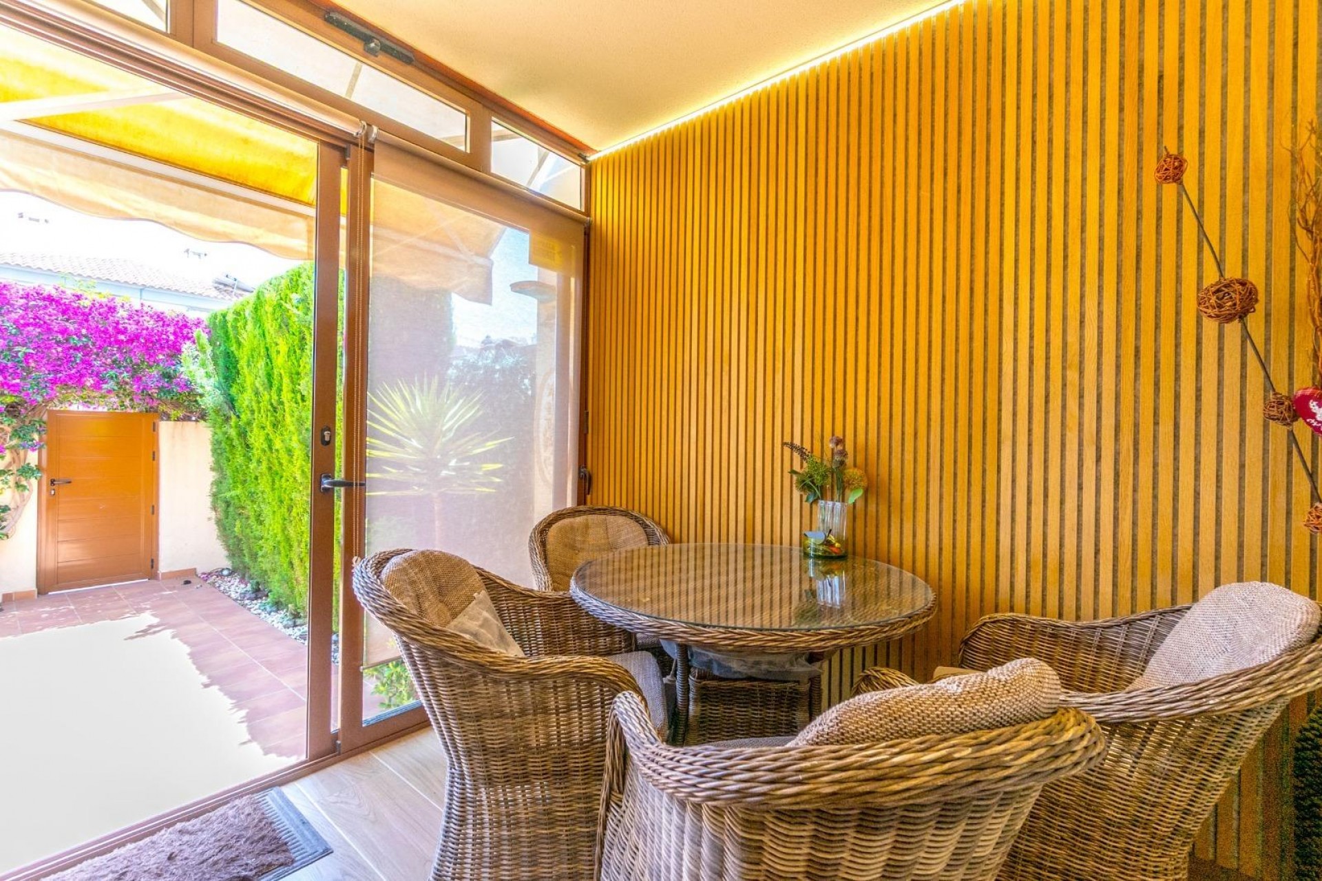 Wiederverkauf - Terraced house -
Torrevieja - Aguas Nuevas