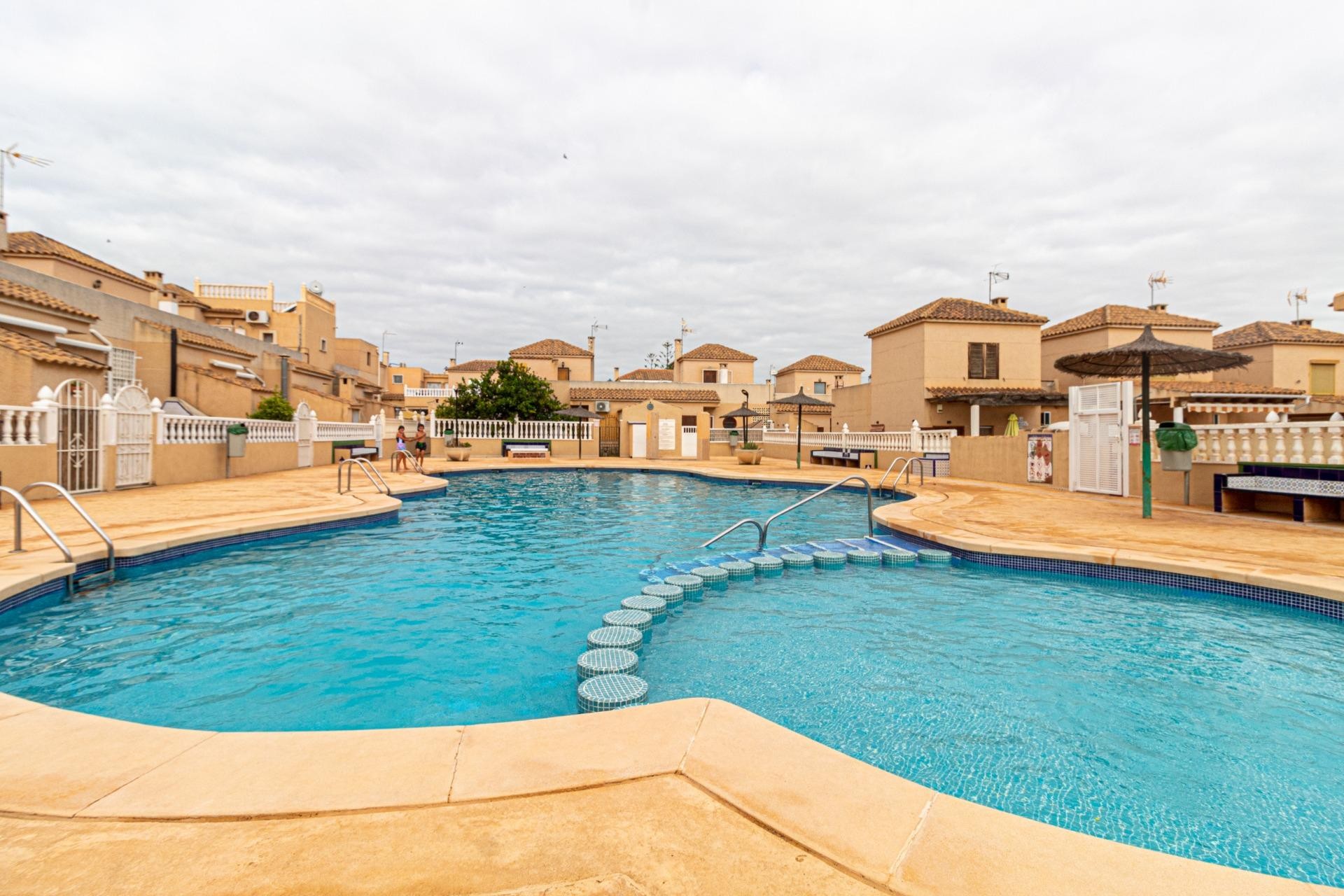 Wiederverkauf - Terraced house -
Torrevieja - Los altos