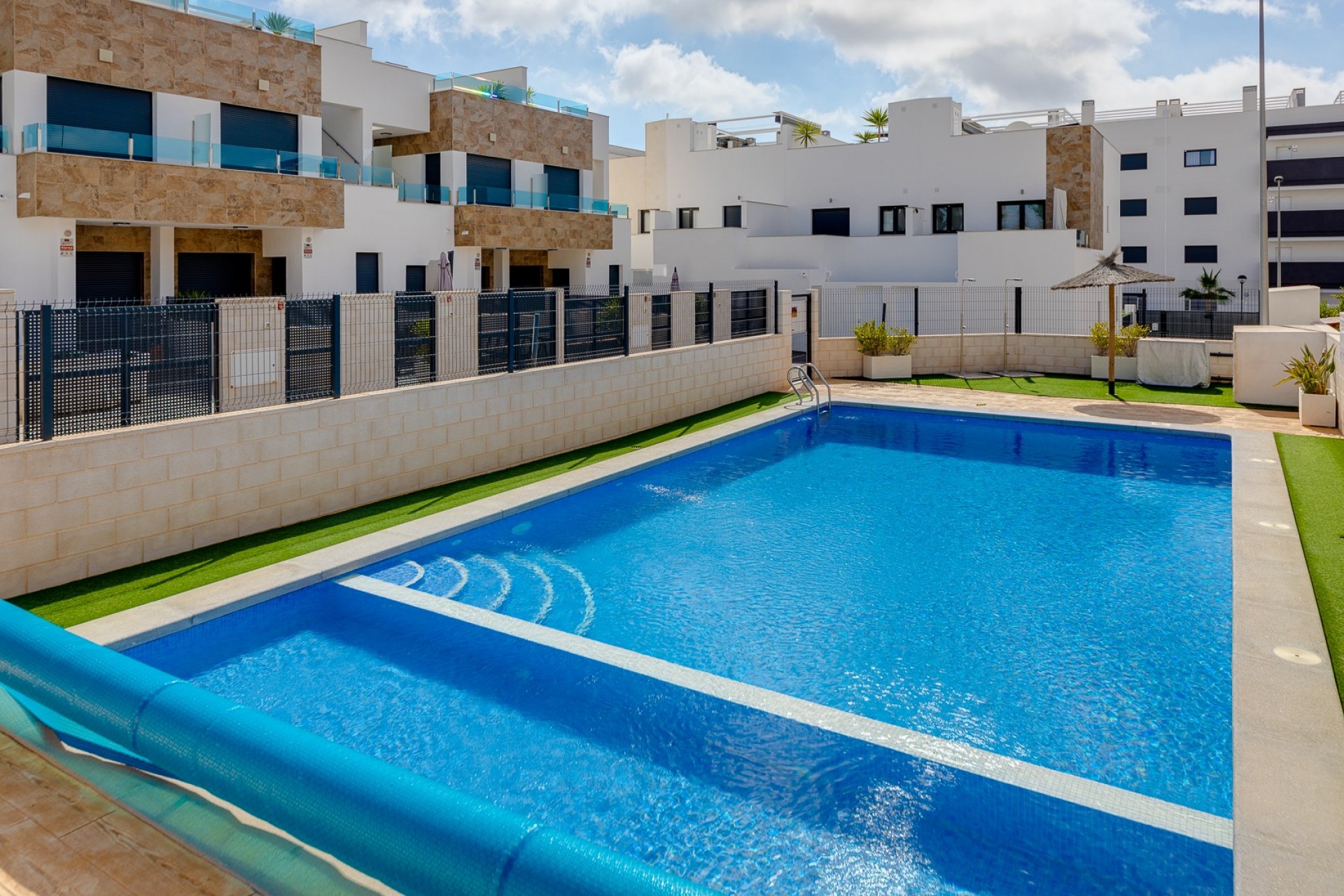 Wiederverkauf - Townhouse / Terraced House -
Orihuela Costa - Las Filipinas