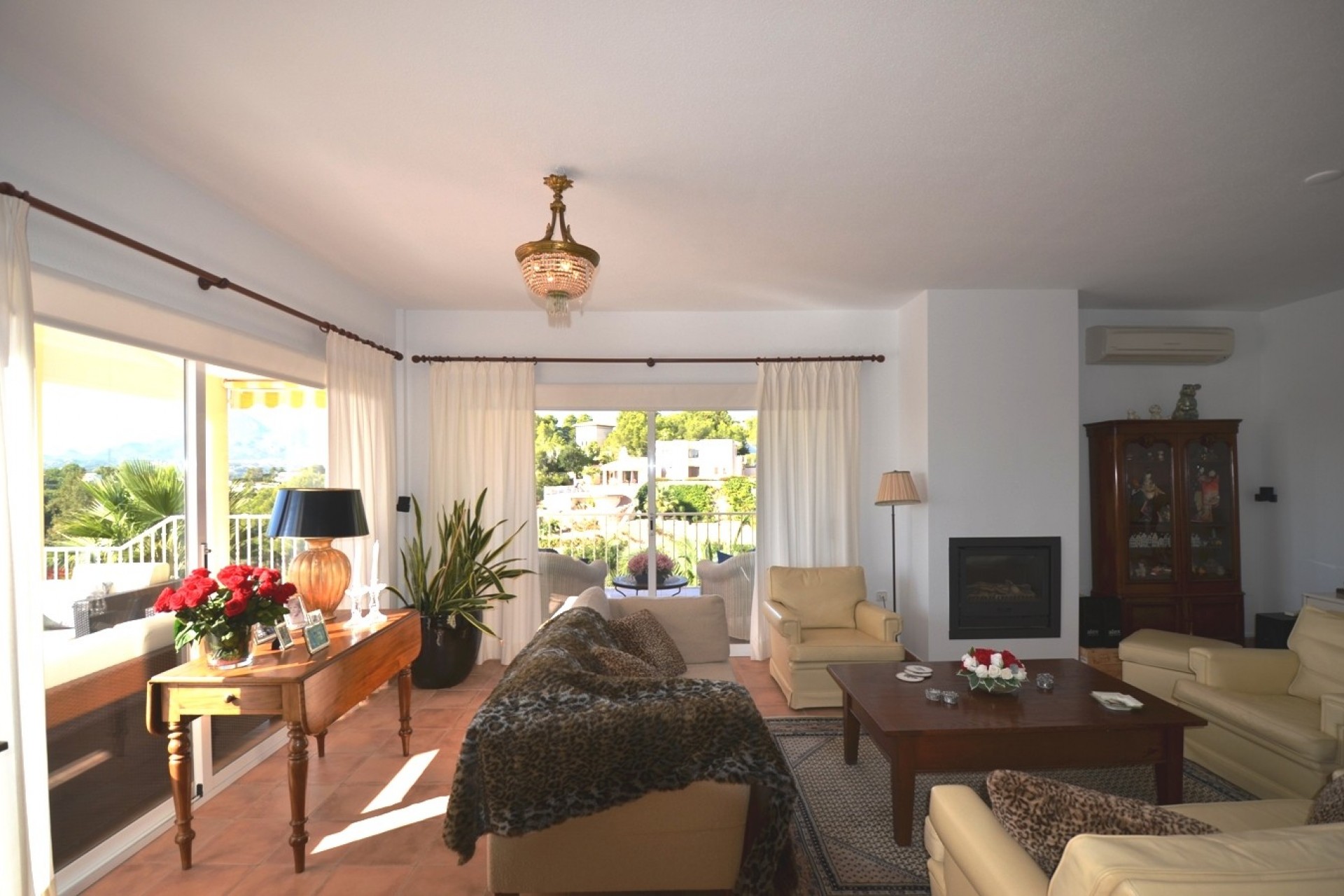 Wiederverkauf - Villa -
Altea