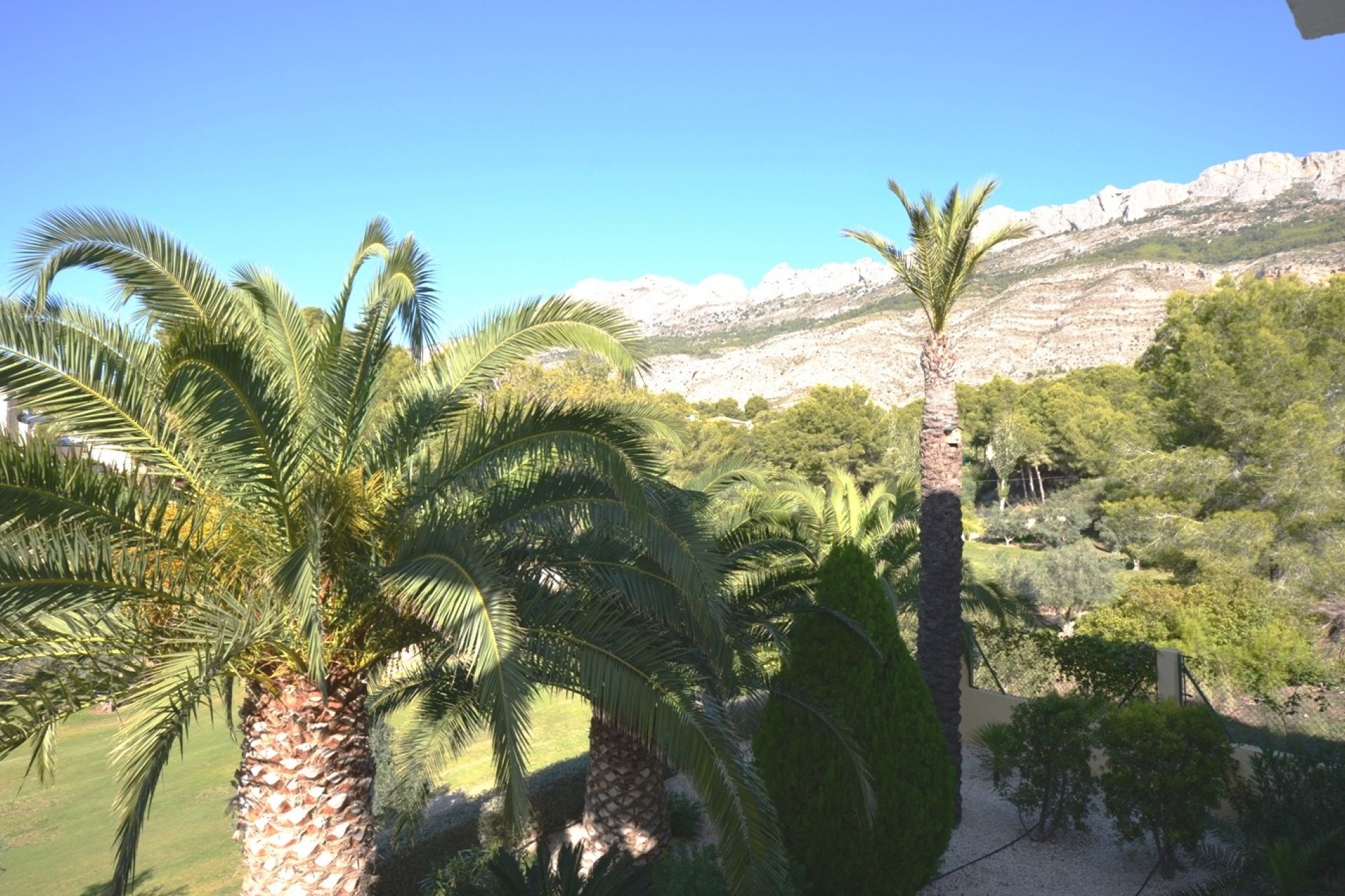 Wiederverkauf - Villa -
Altea