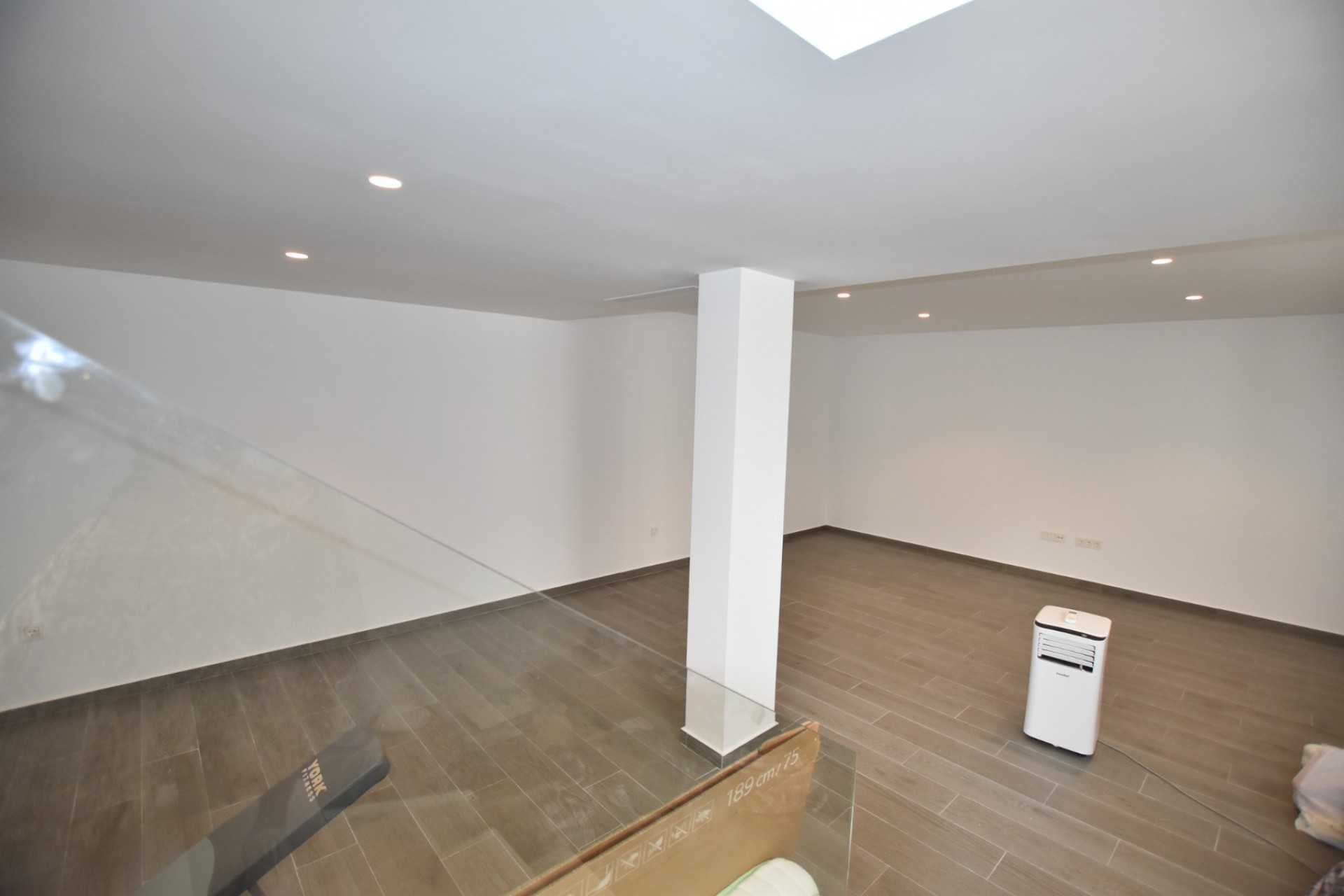 Wiederverkauf - Villa -
Benijofar