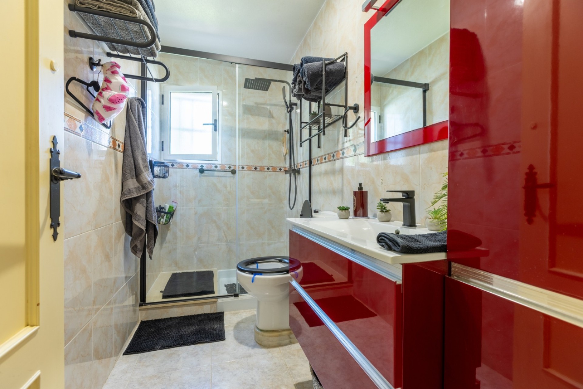 Wiederverkauf - Villa -
Benijofar