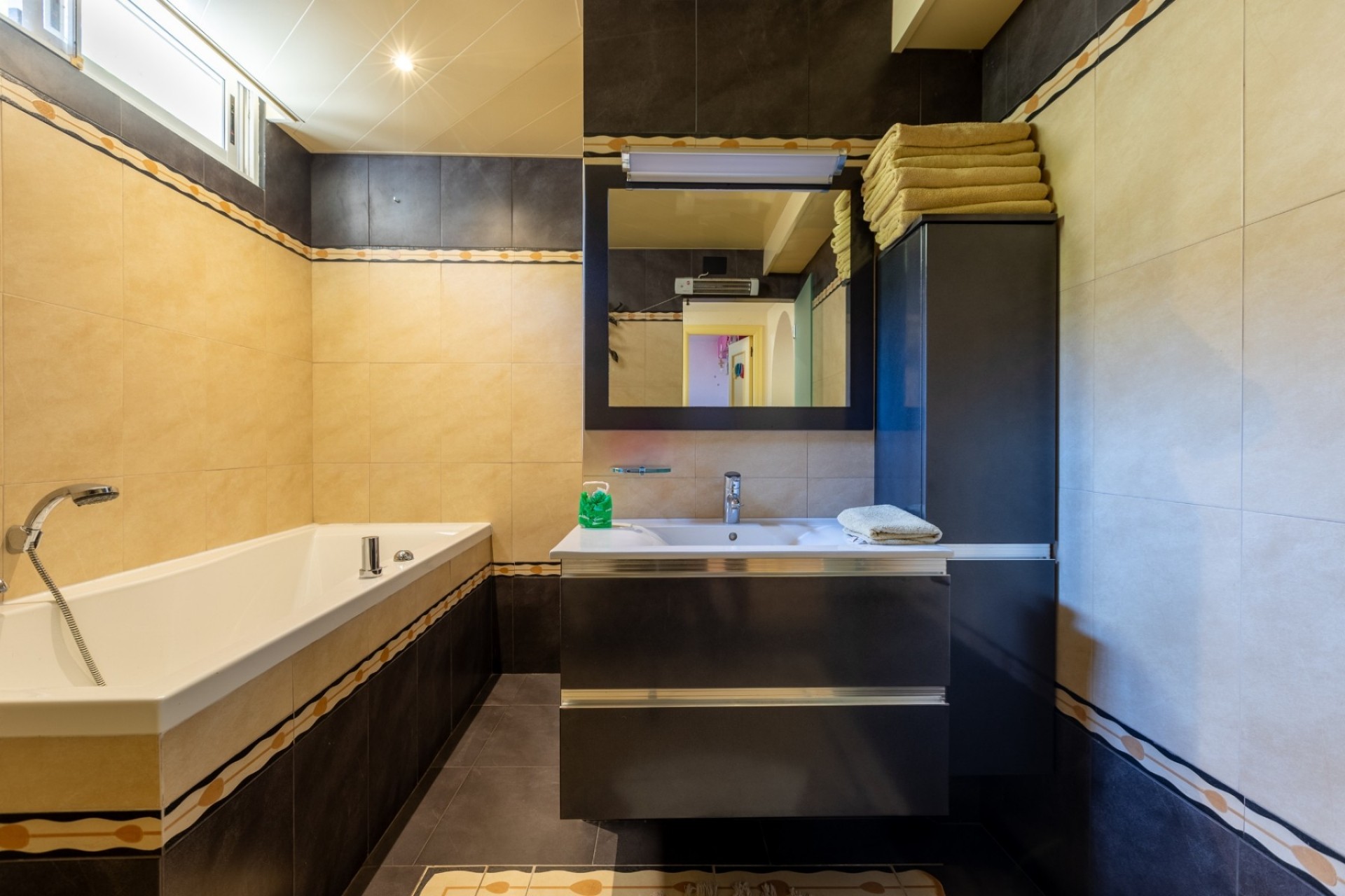 Wiederverkauf - Villa -
Benijofar