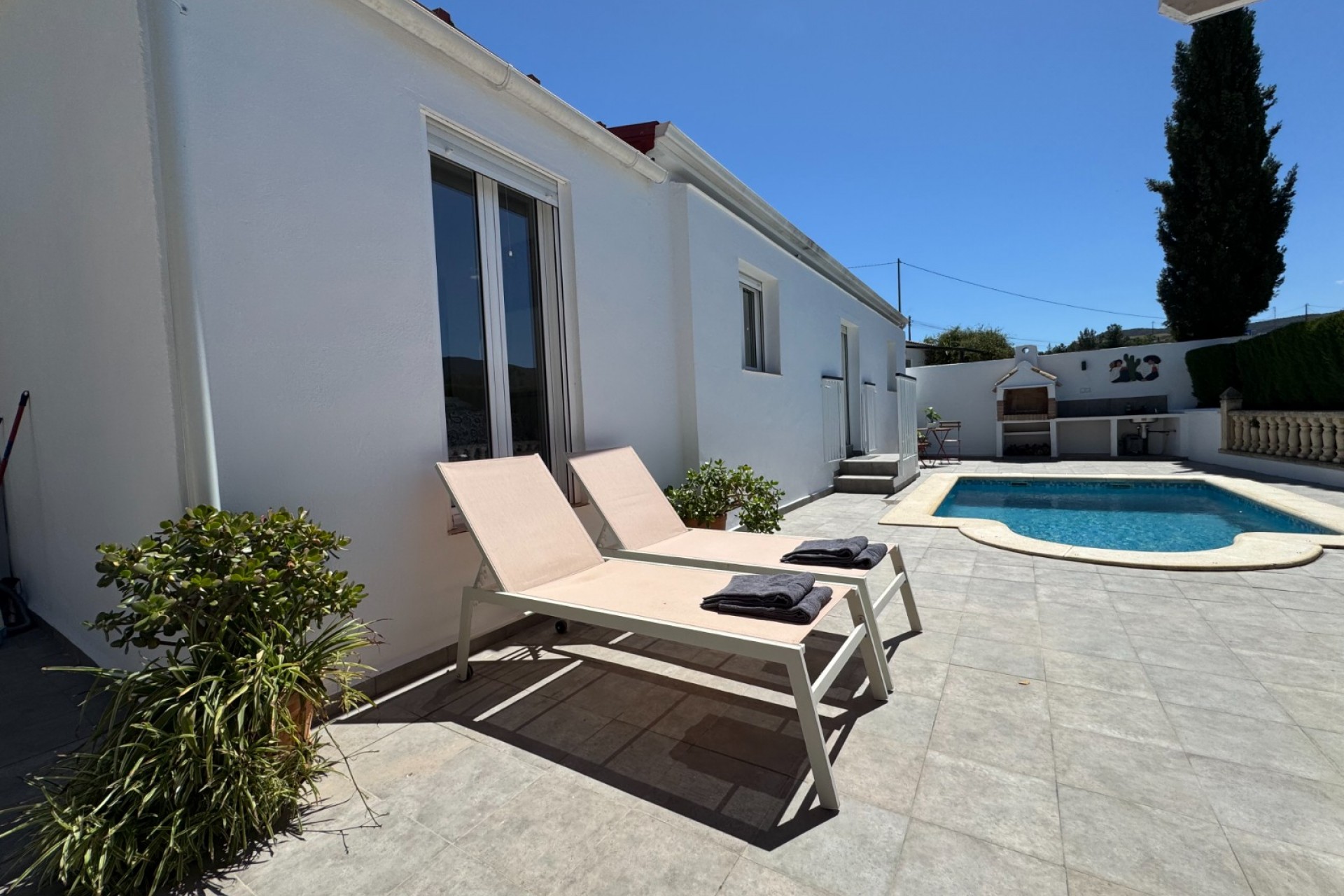 Wiederverkauf - Villa -
Blanca