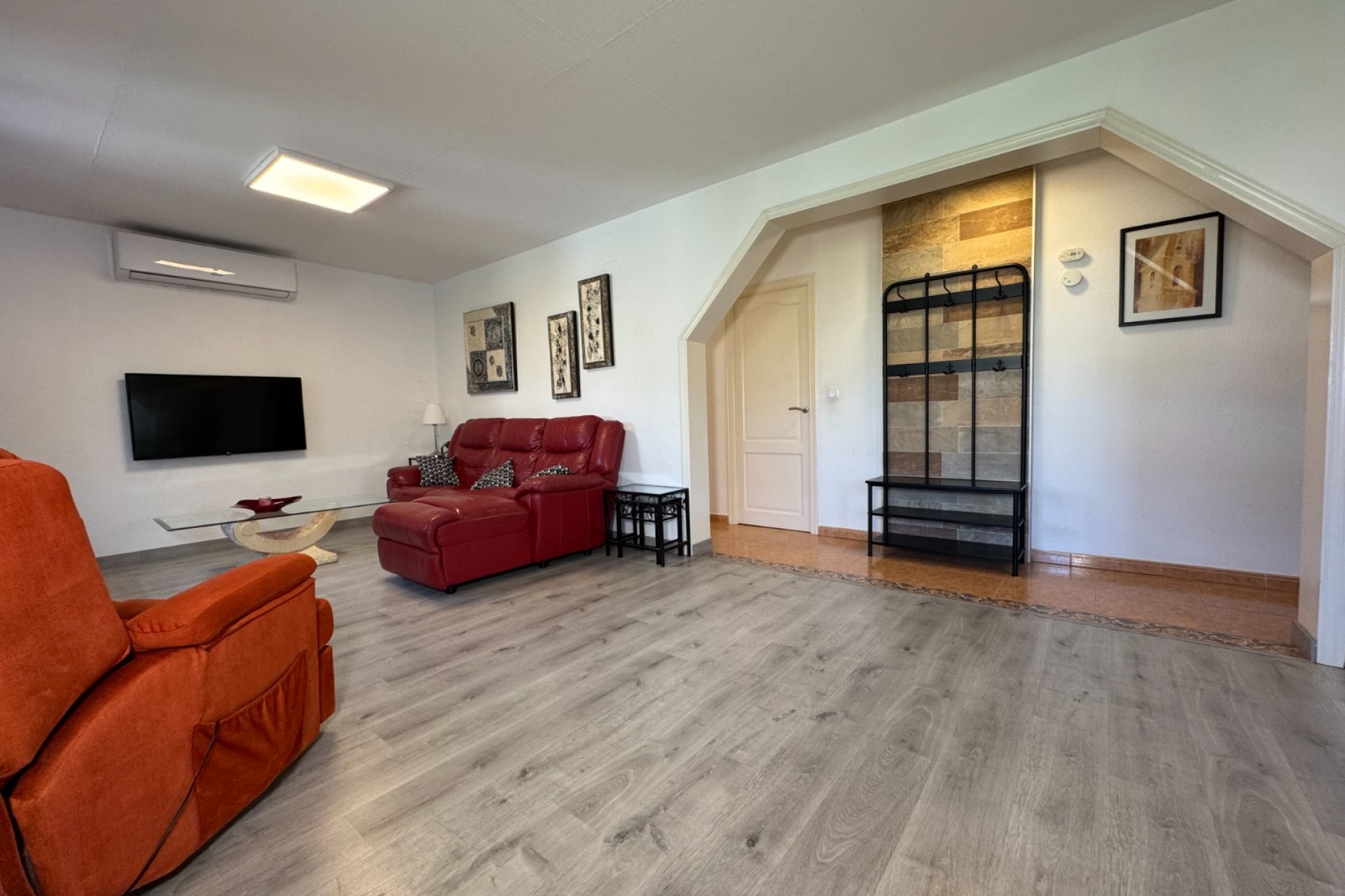 Wiederverkauf - Villa -
Blanca