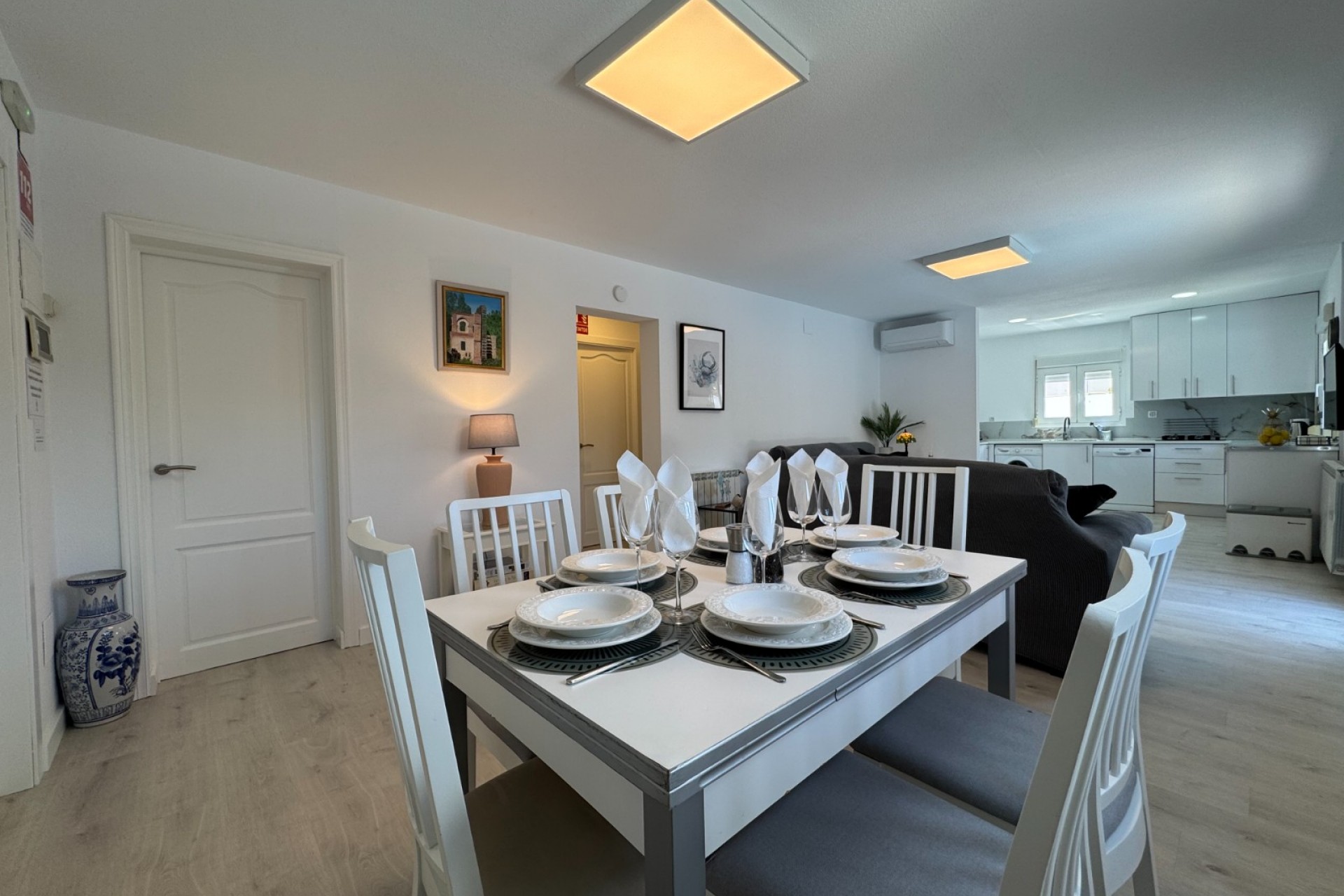 Wiederverkauf - Villa -
Blanca