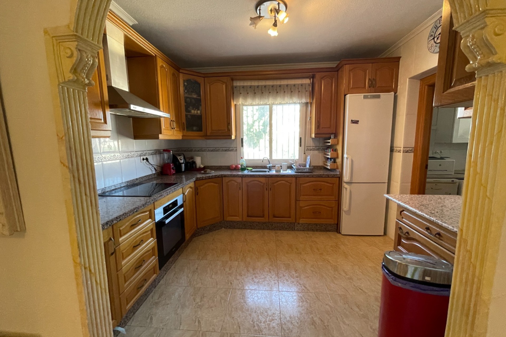 Wiederverkauf - Villa -
Catral