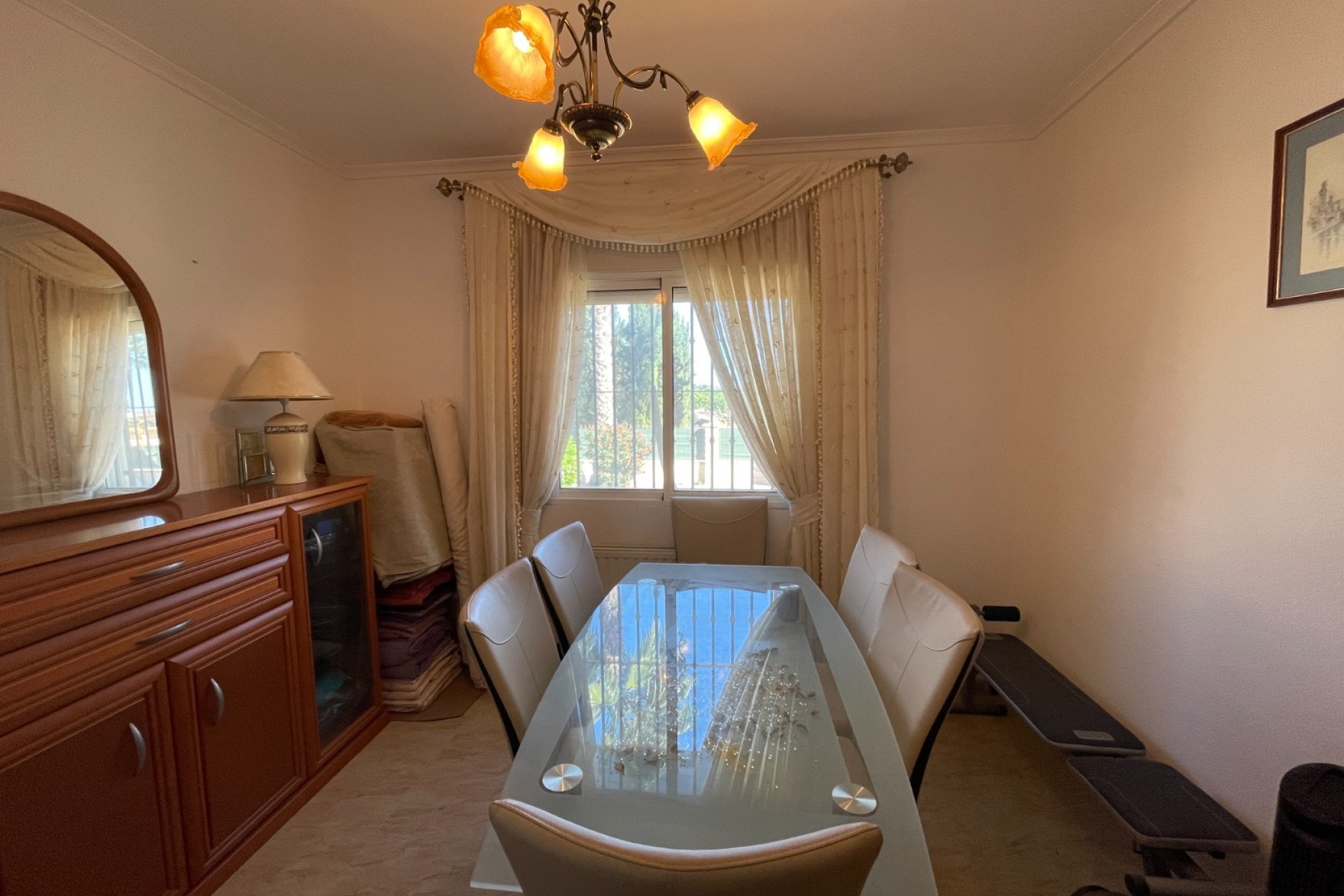 Wiederverkauf - Villa -
Catral