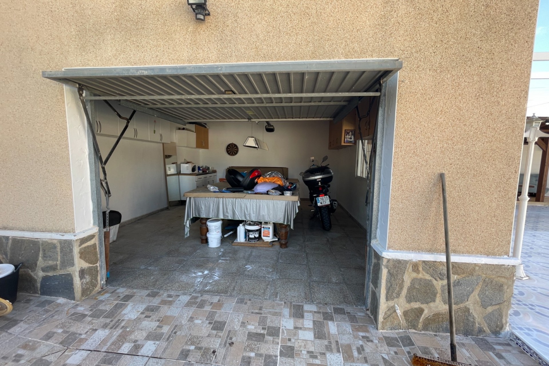 Wiederverkauf - Villa -
Catral