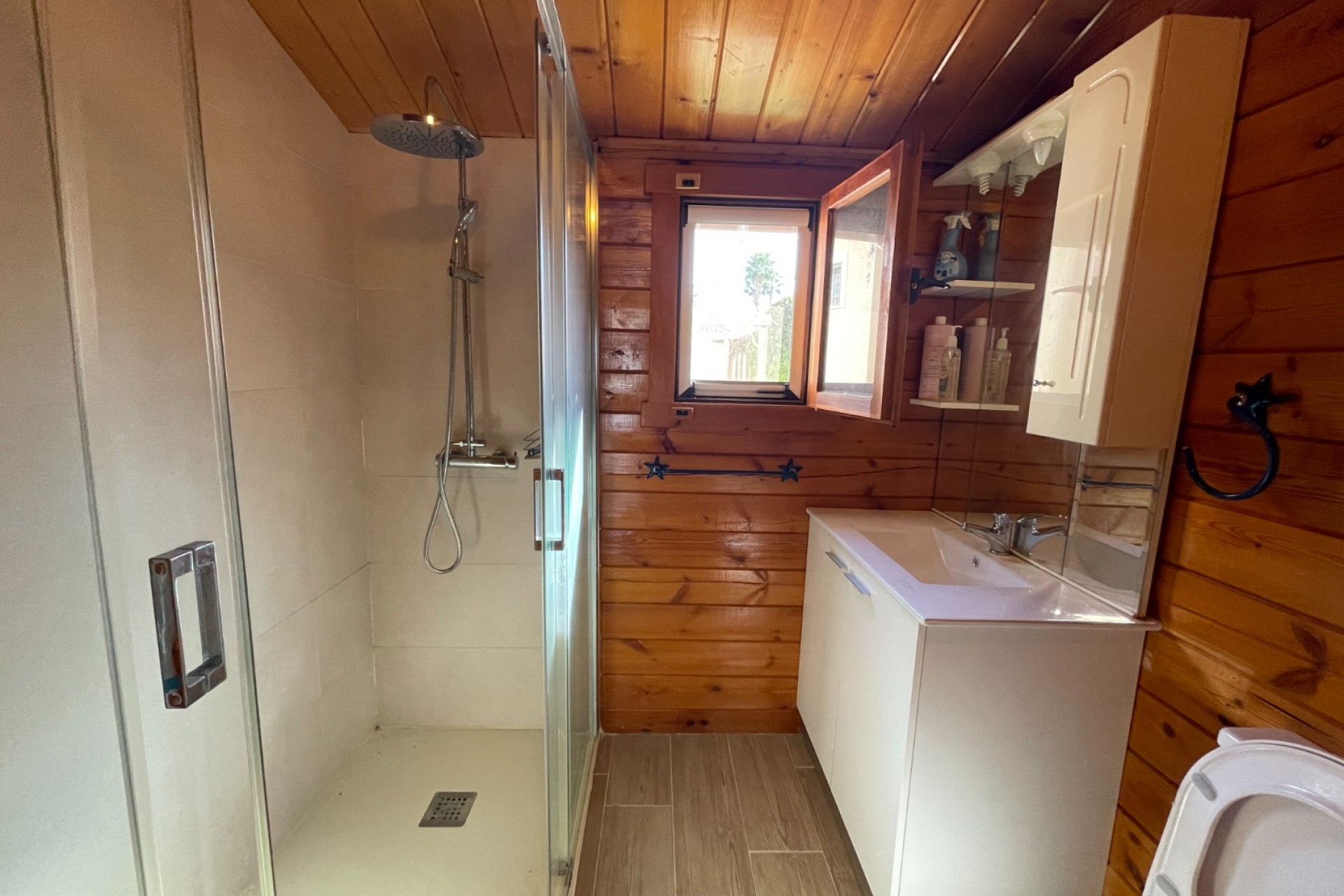 Wiederverkauf - Villa -
Catral