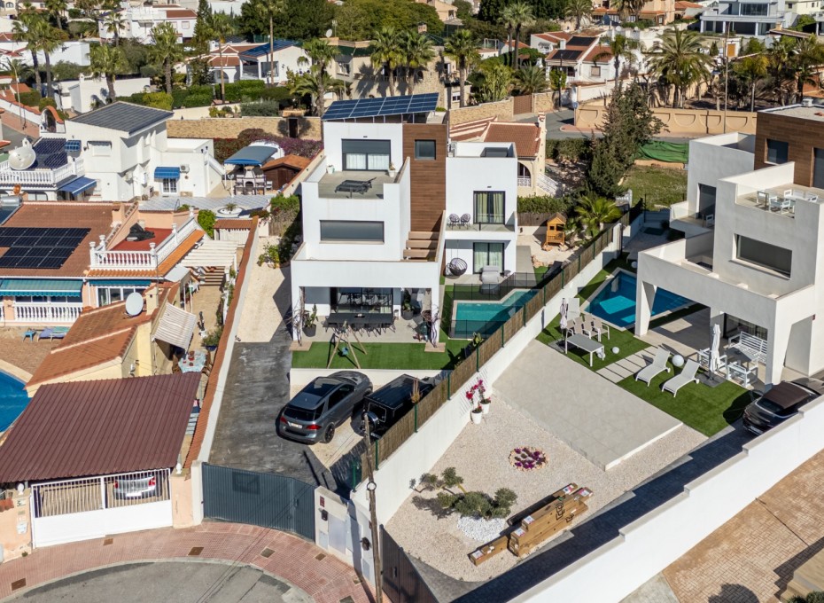 Wiederverkauf - Villa -
Ciudad Quesada - town