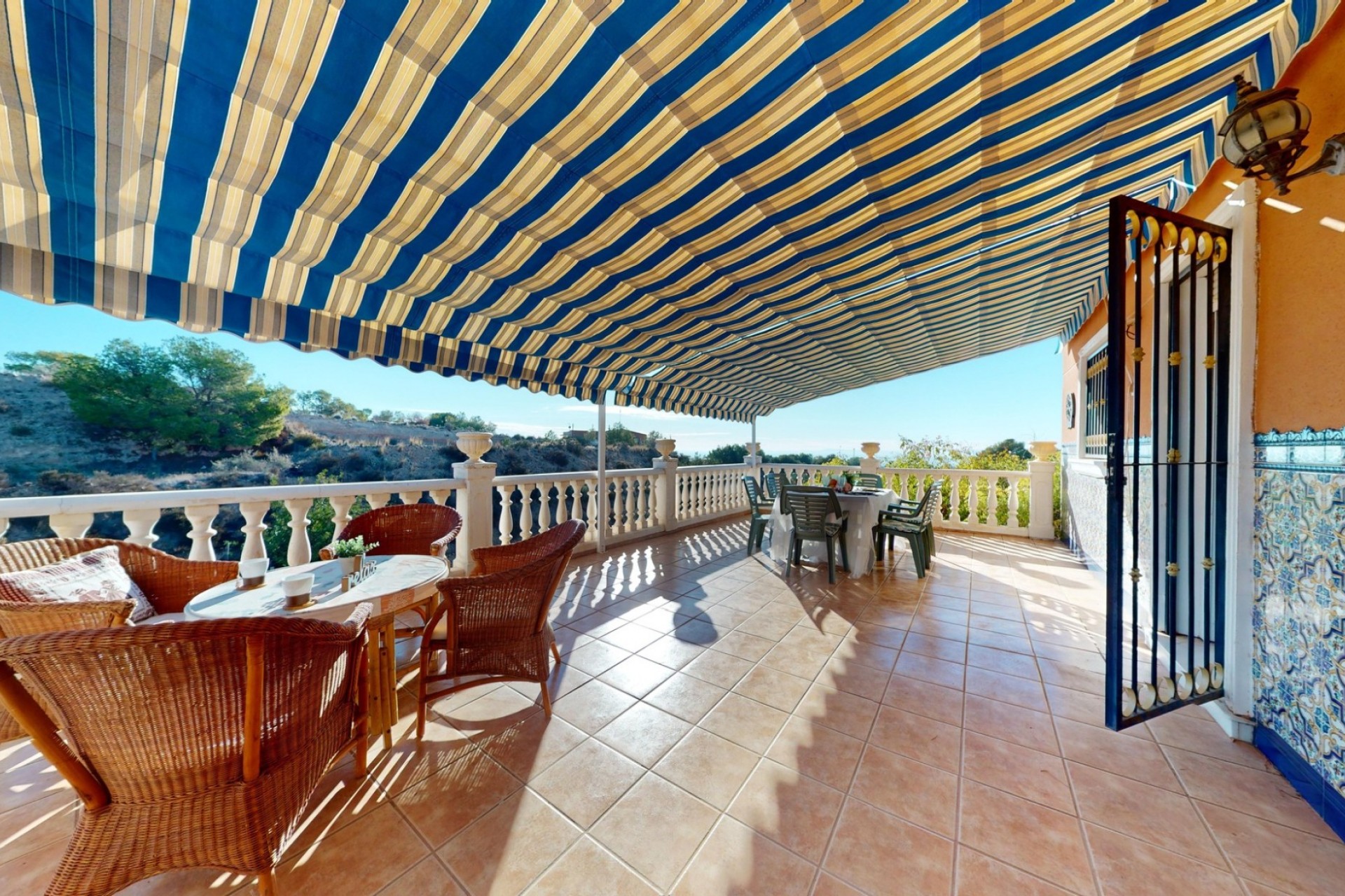 Wiederverkauf - Villa -
Crevillente