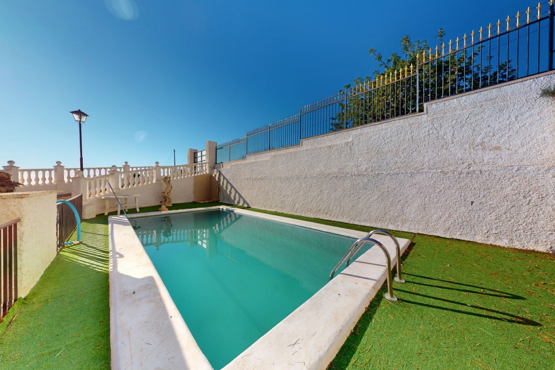 Wiederverkauf - Villa -
Crevillente