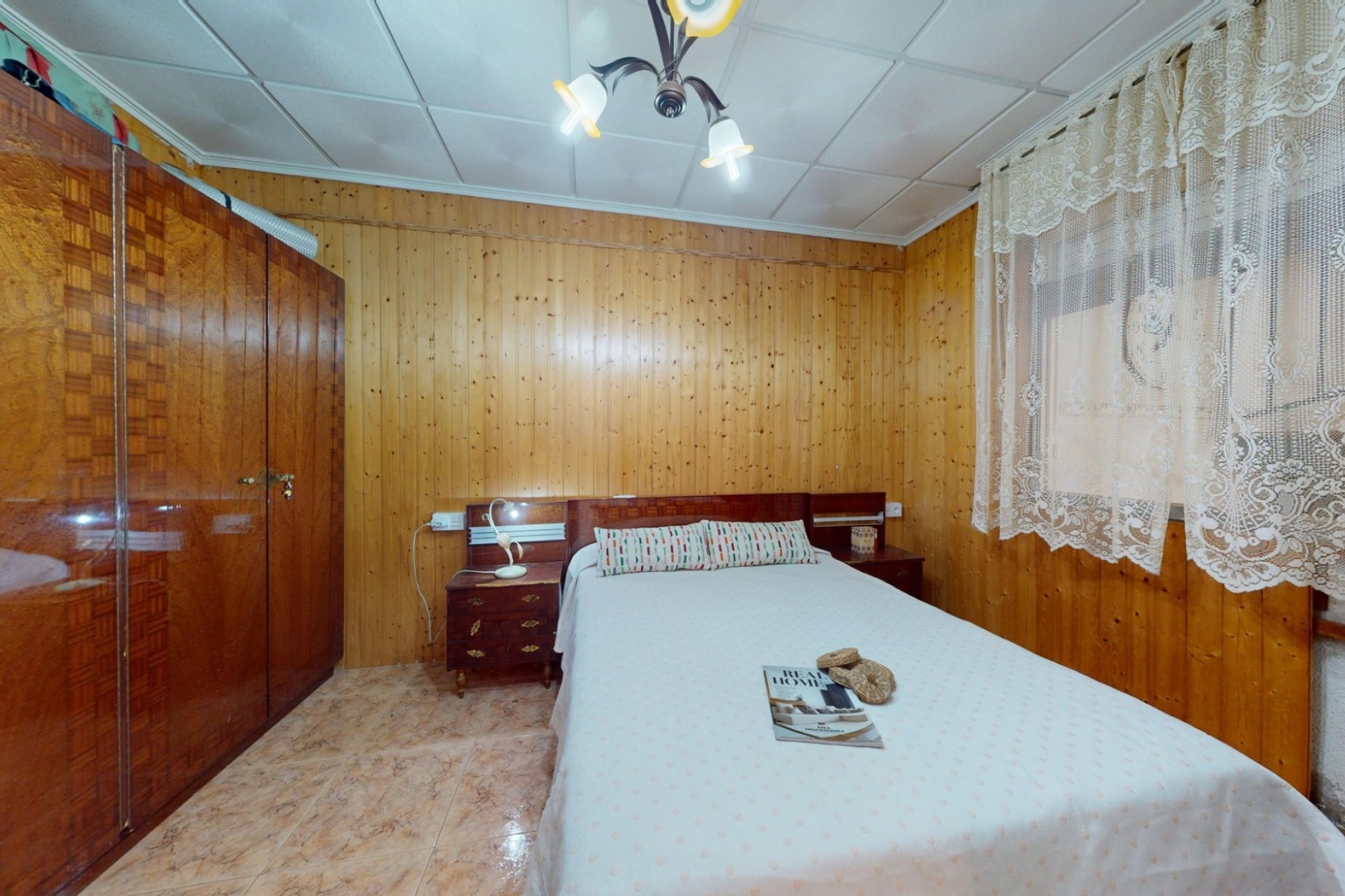 Wiederverkauf - Villa -
Crevillente