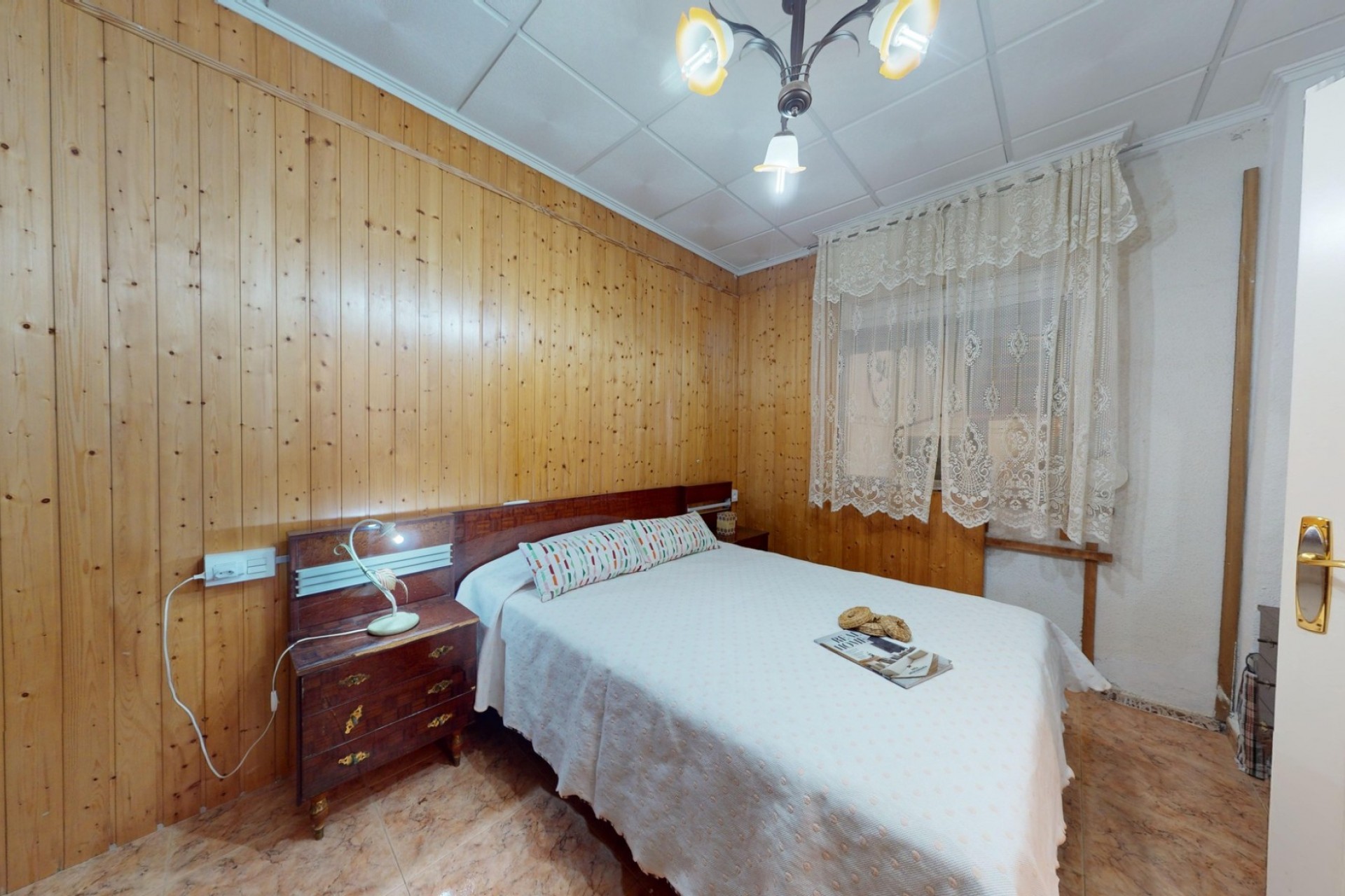 Wiederverkauf - Villa -
Crevillente